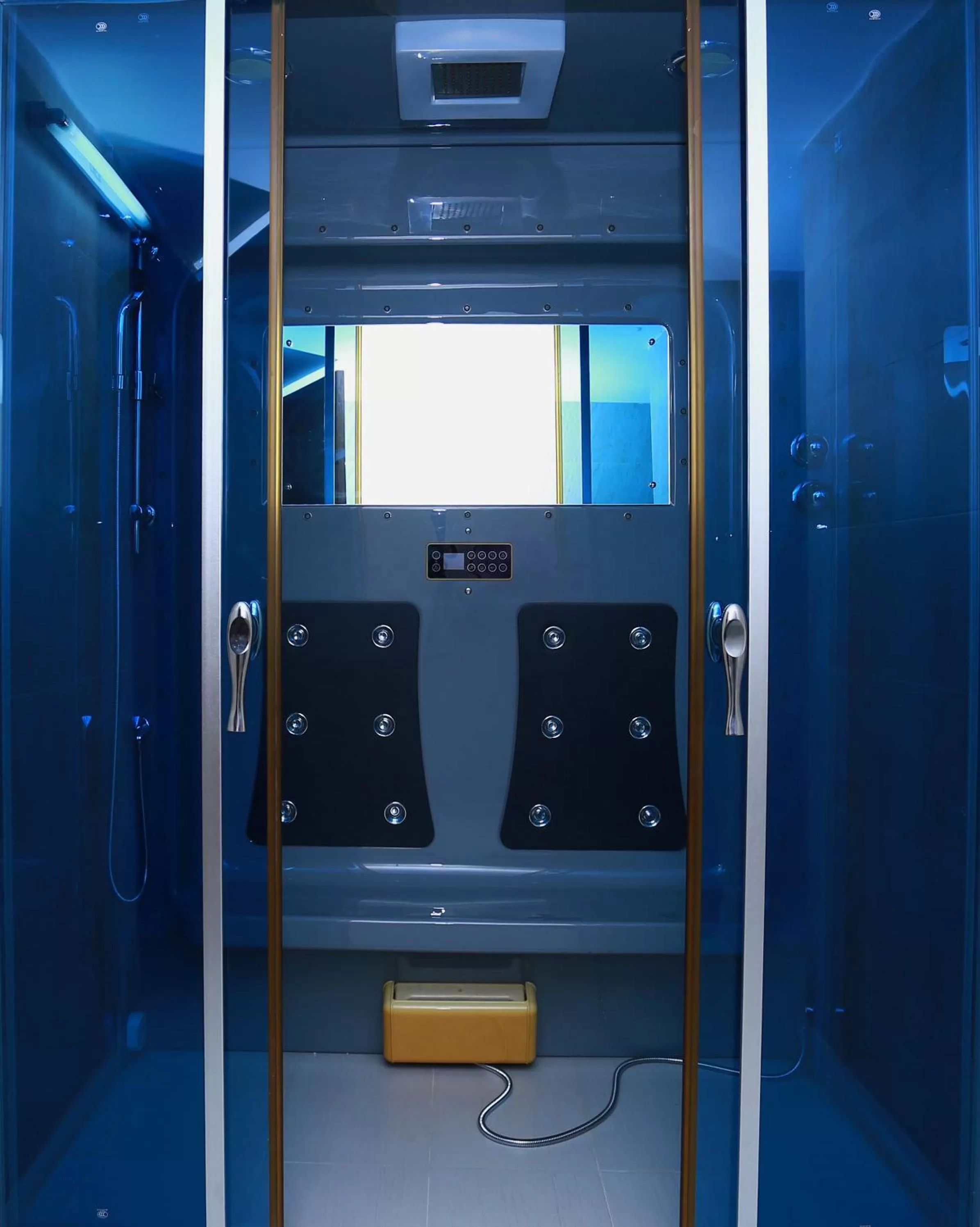 Fitness centre/facilities in Marino Royal Hotel