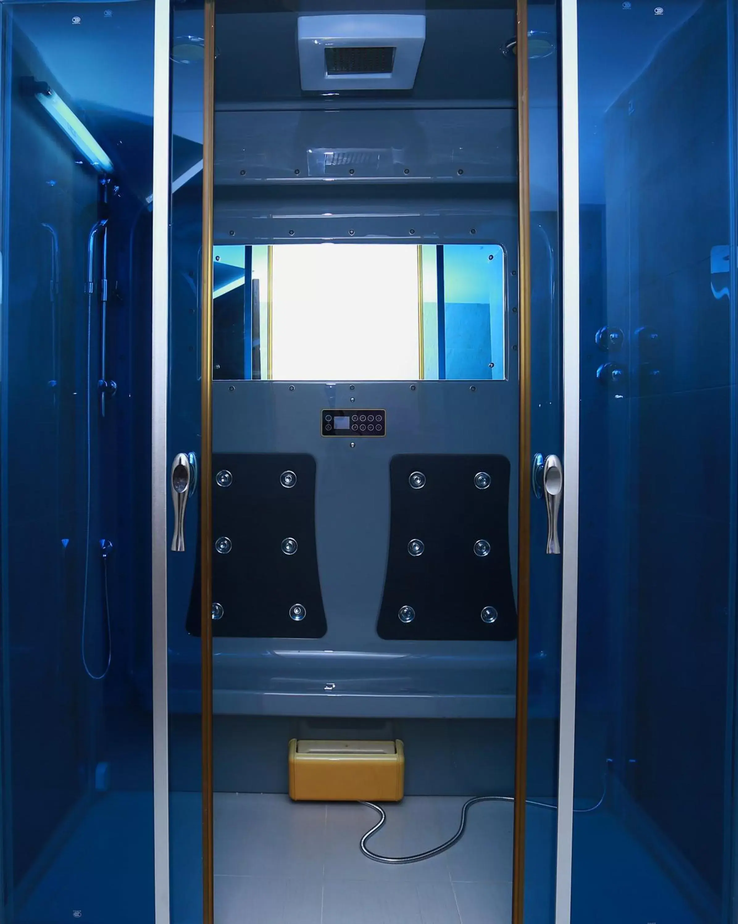 Fitness centre/facilities in Marino Royal Hotel Fitness centre/facilities in Marino Royal Hotel