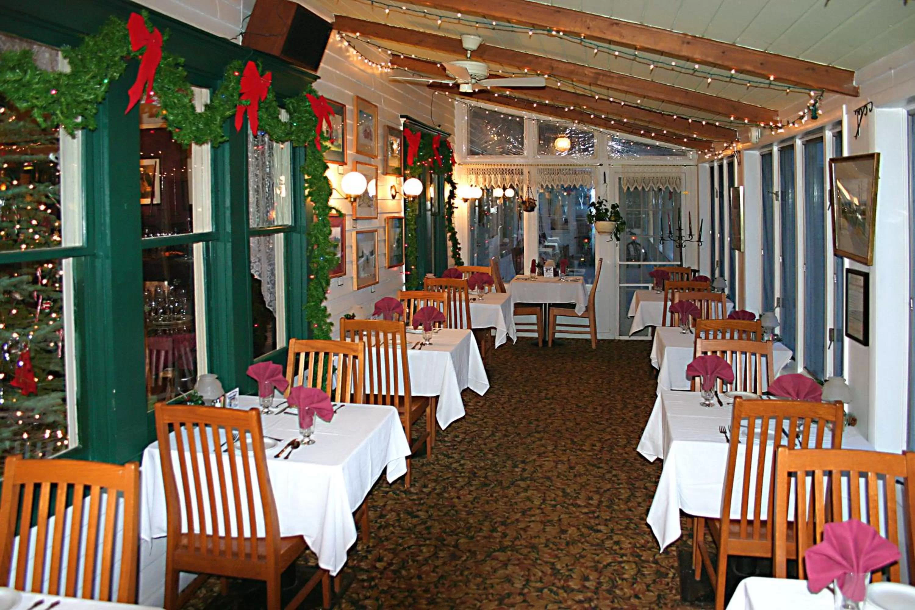 Restaurant/places to eat in Inn at Starlight Lake & Restaurant
