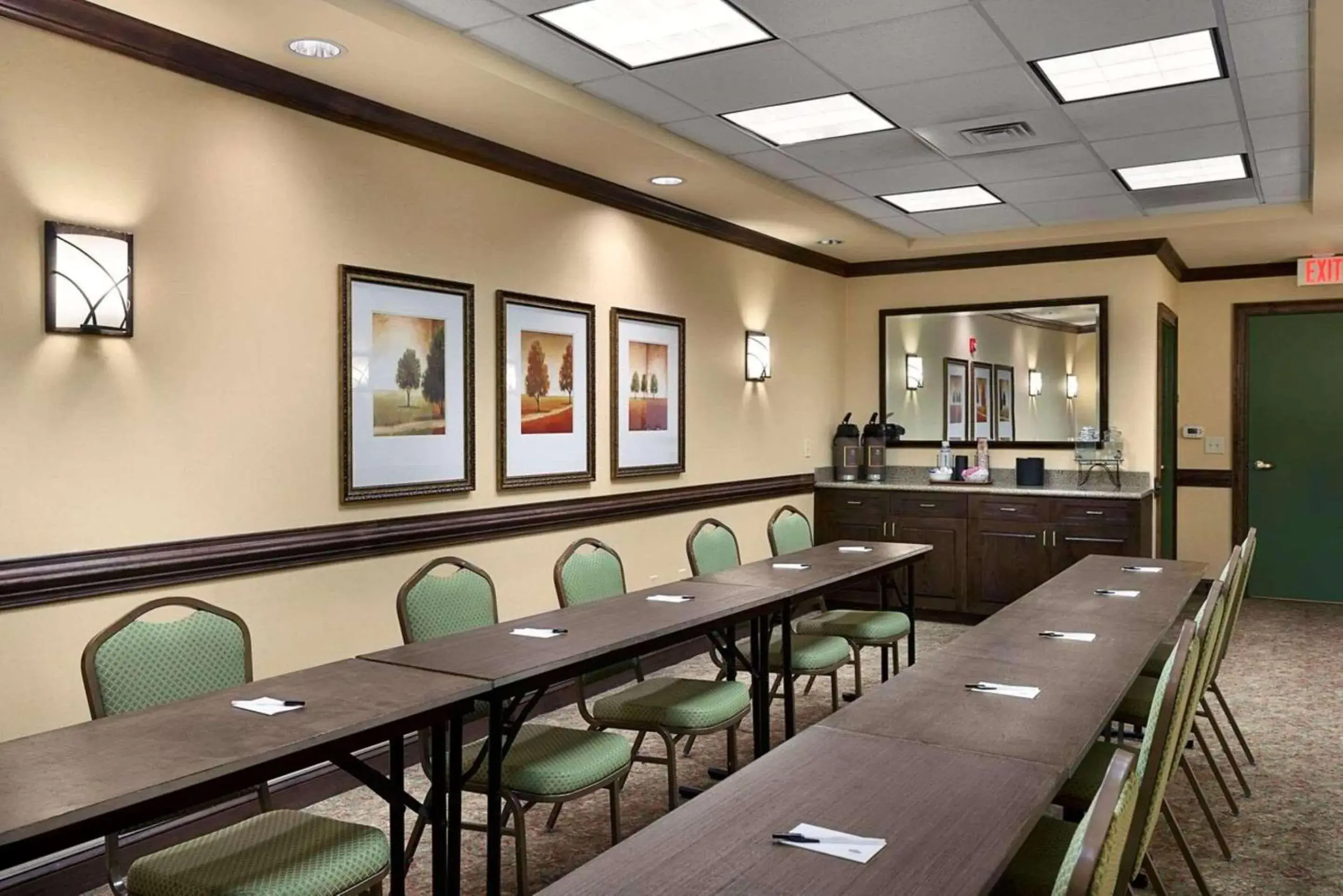 Meeting/conference room in Country Inn & Suites by Radisson, Concord (Kannapolis), NC