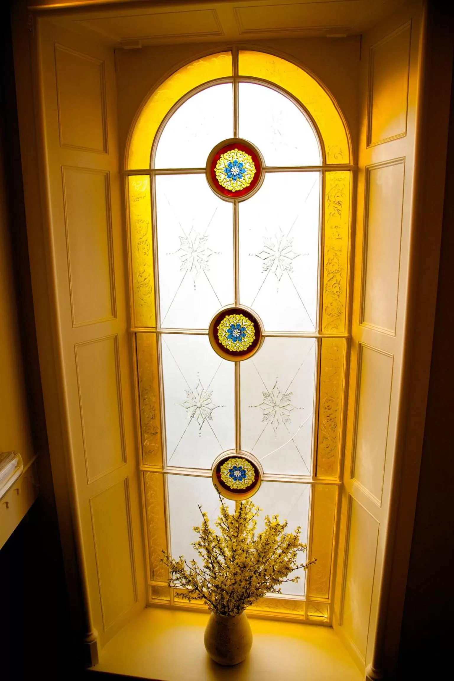 Property building in Bay Villa