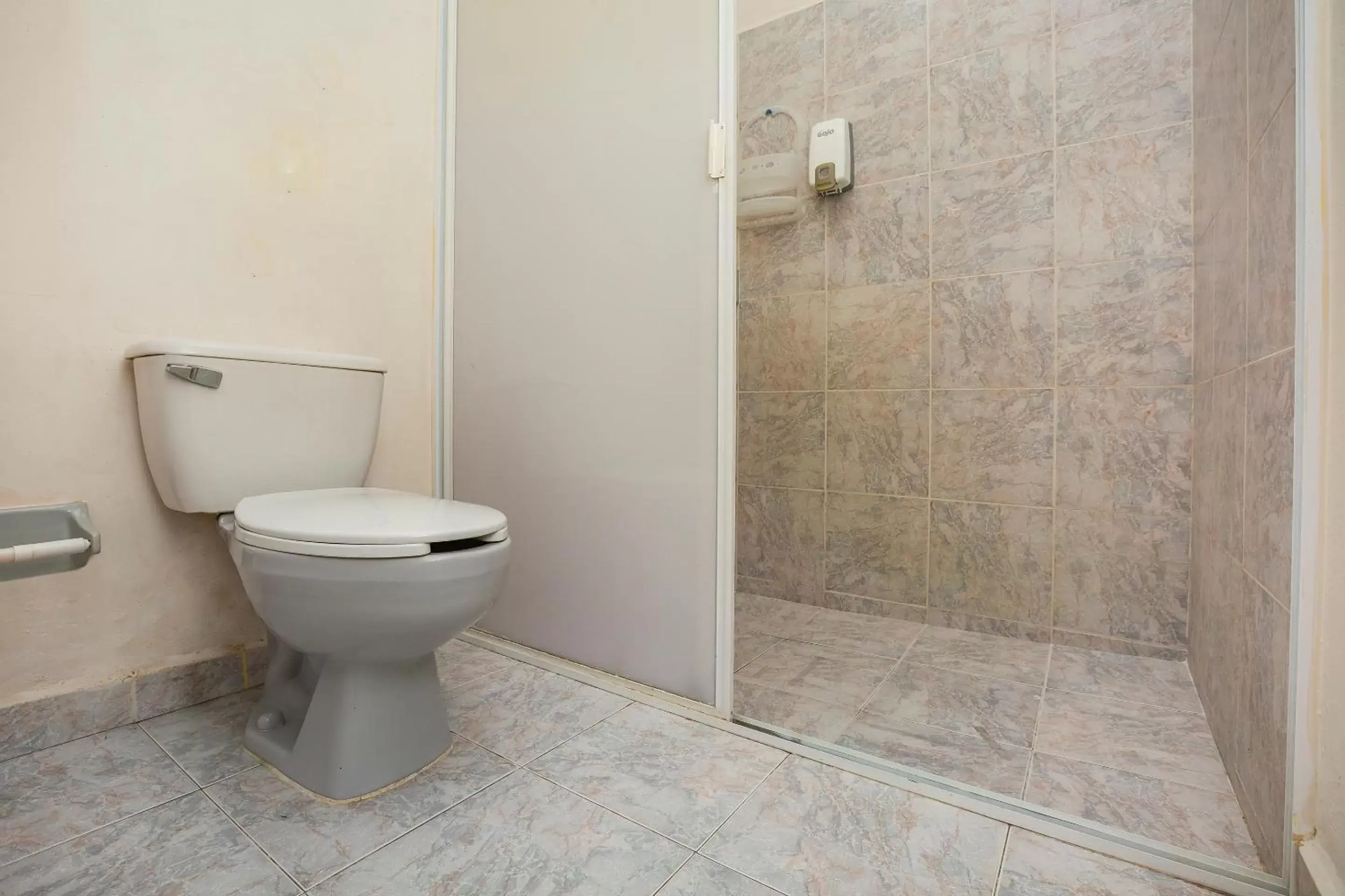Toilet, Bathroom in Hotel Kiin Cozumel