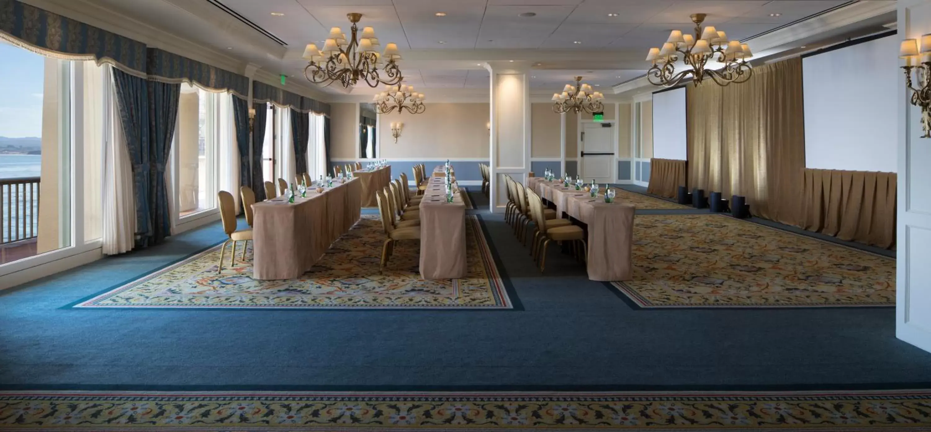 Banquet/Function facilities, Restaurant/Places to Eat in Monterey Plaza Hotel & Spa