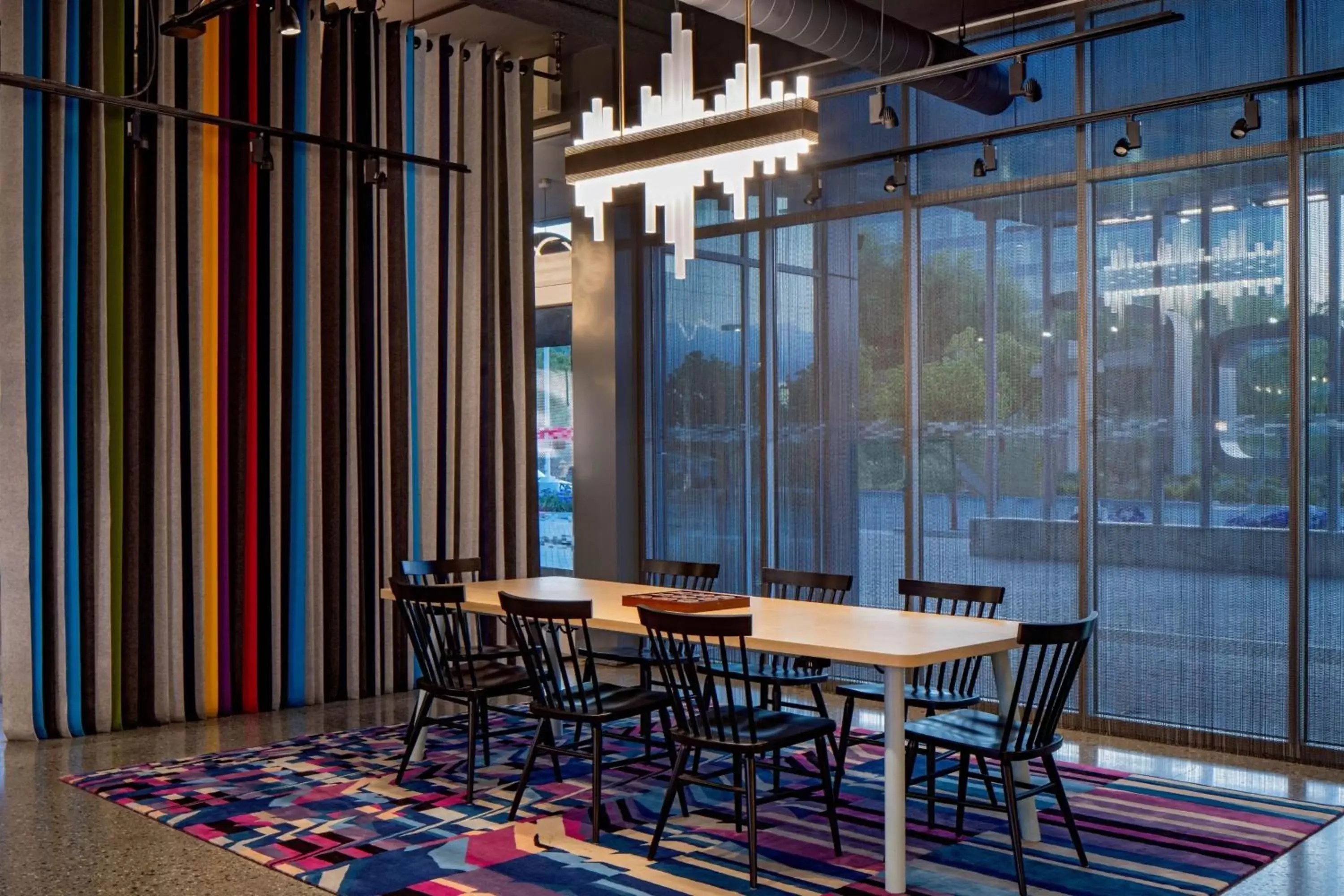 Lobby or reception in Aloft Santa Clara - San Jose North