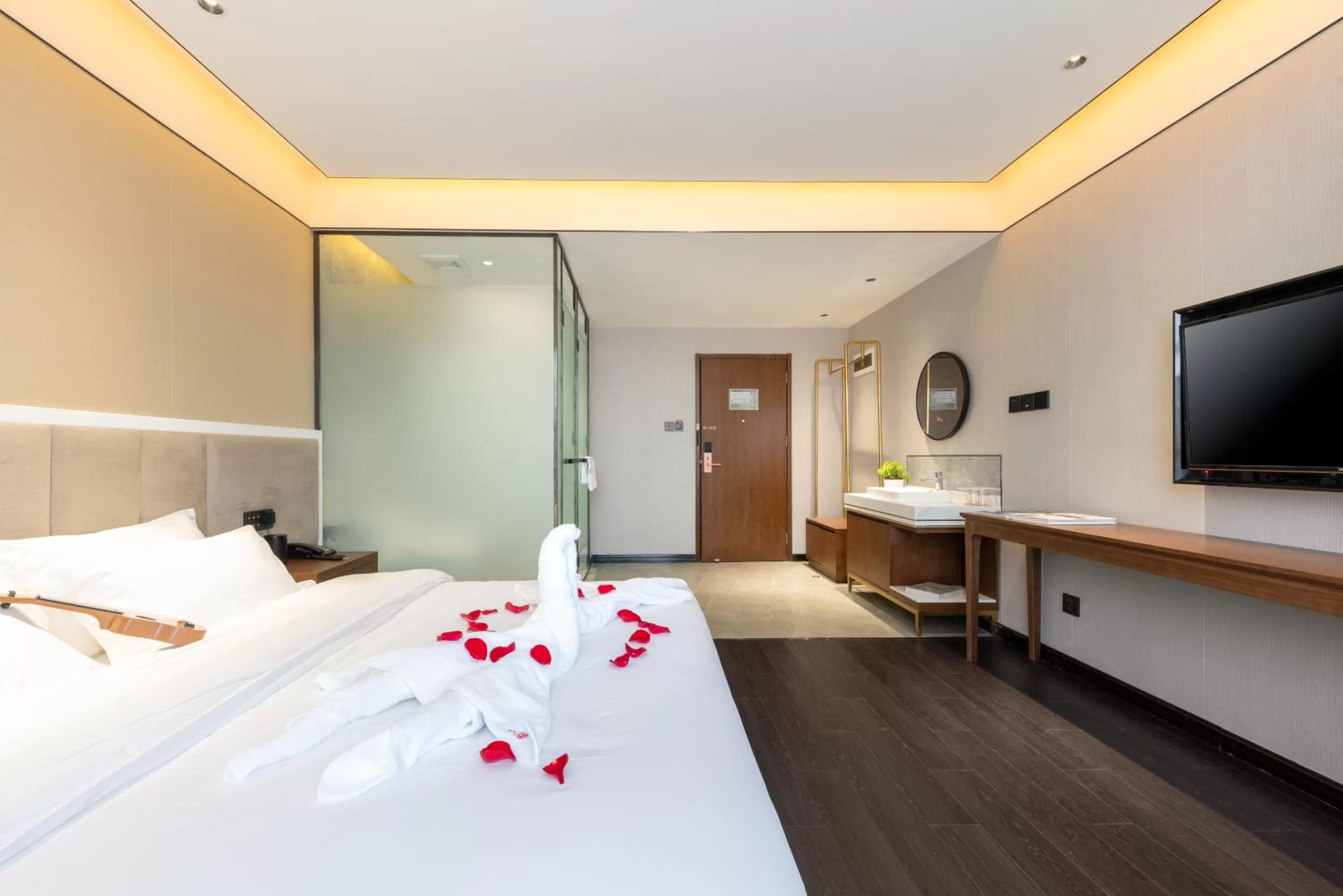 Bed in Chinese Culture Holiday Hotel - Nanluoguxiang