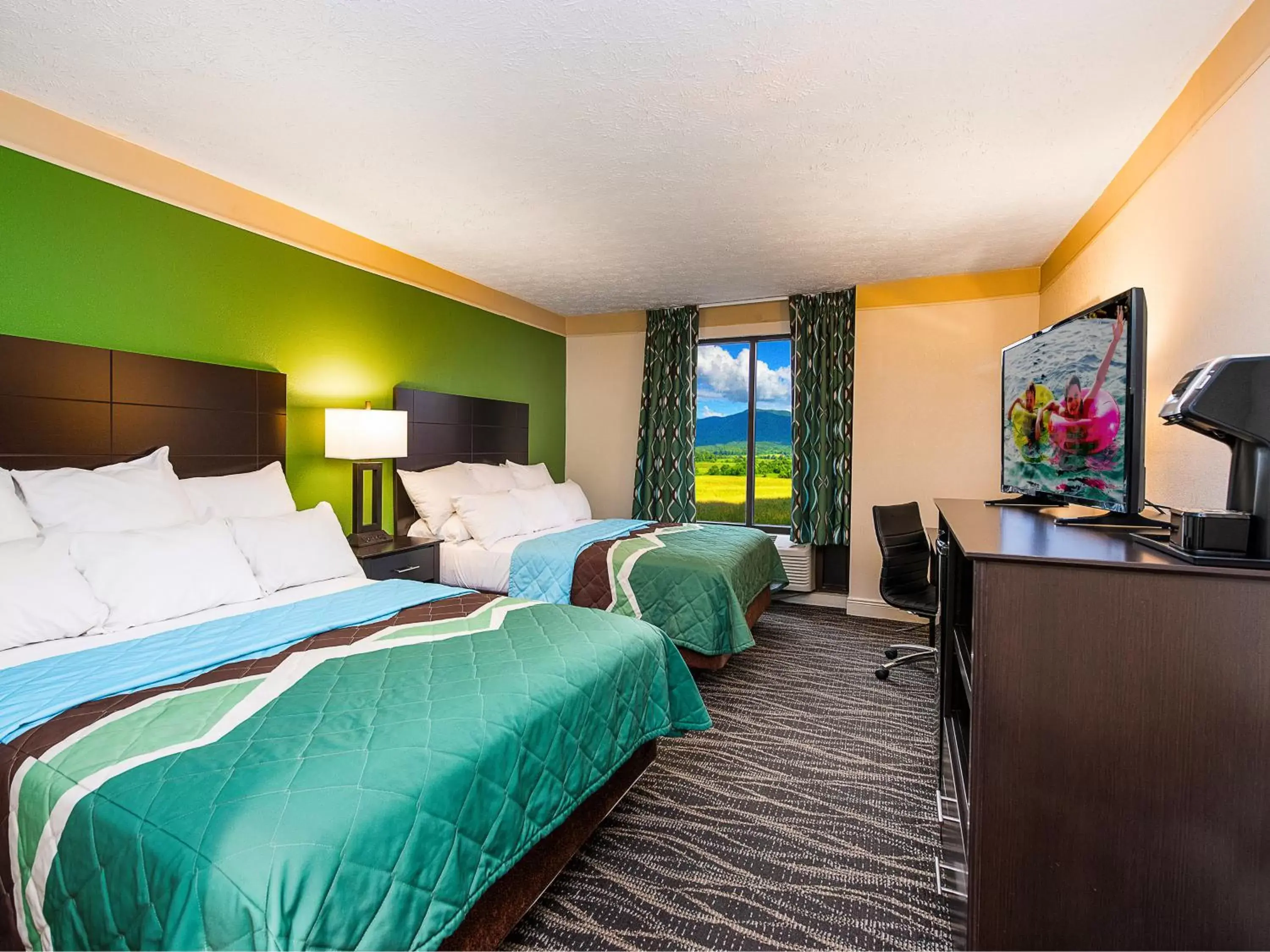 Bedroom in Country Cascades Waterpark Resort