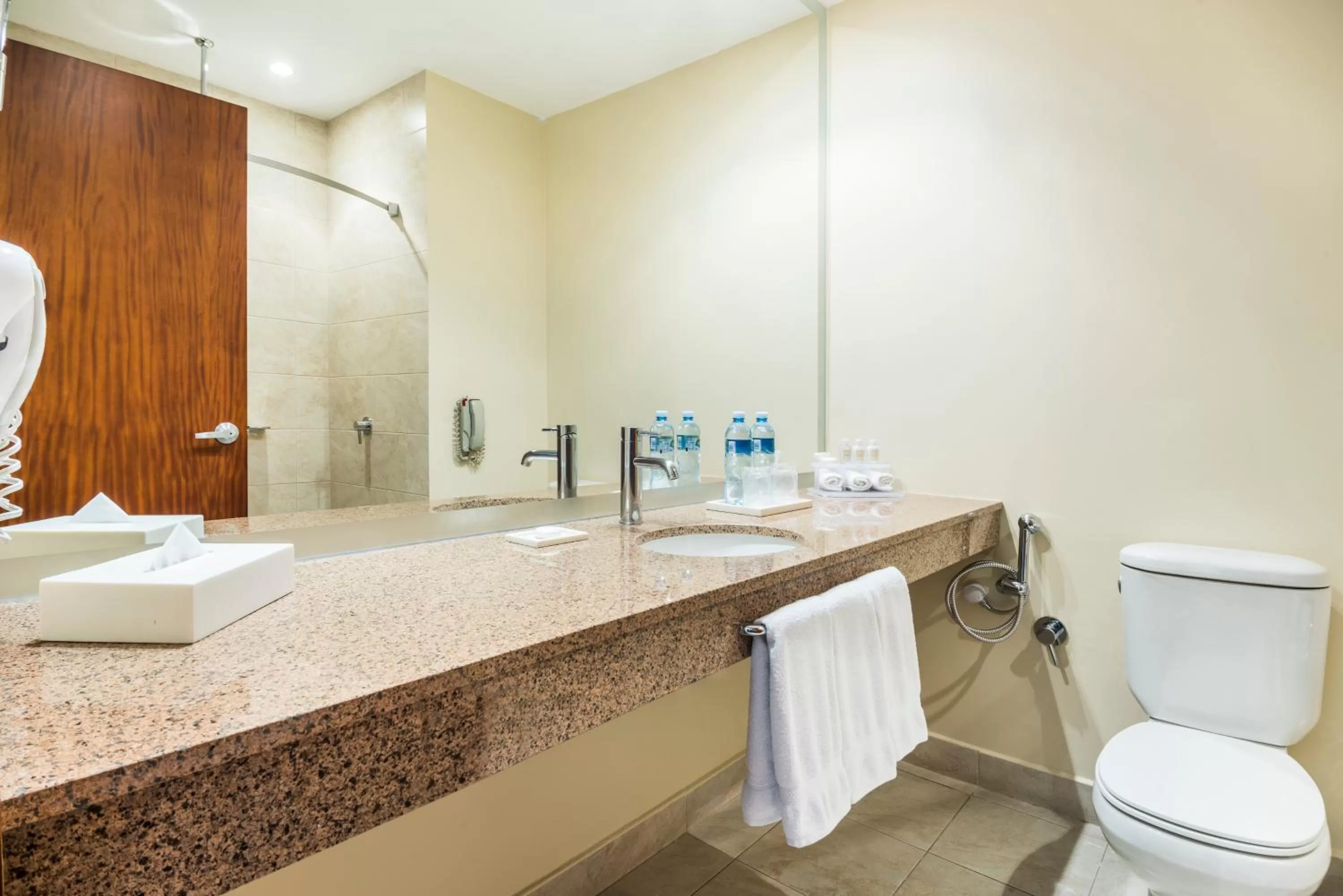 Bathroom in Holiday Inn Express Quito by IHG