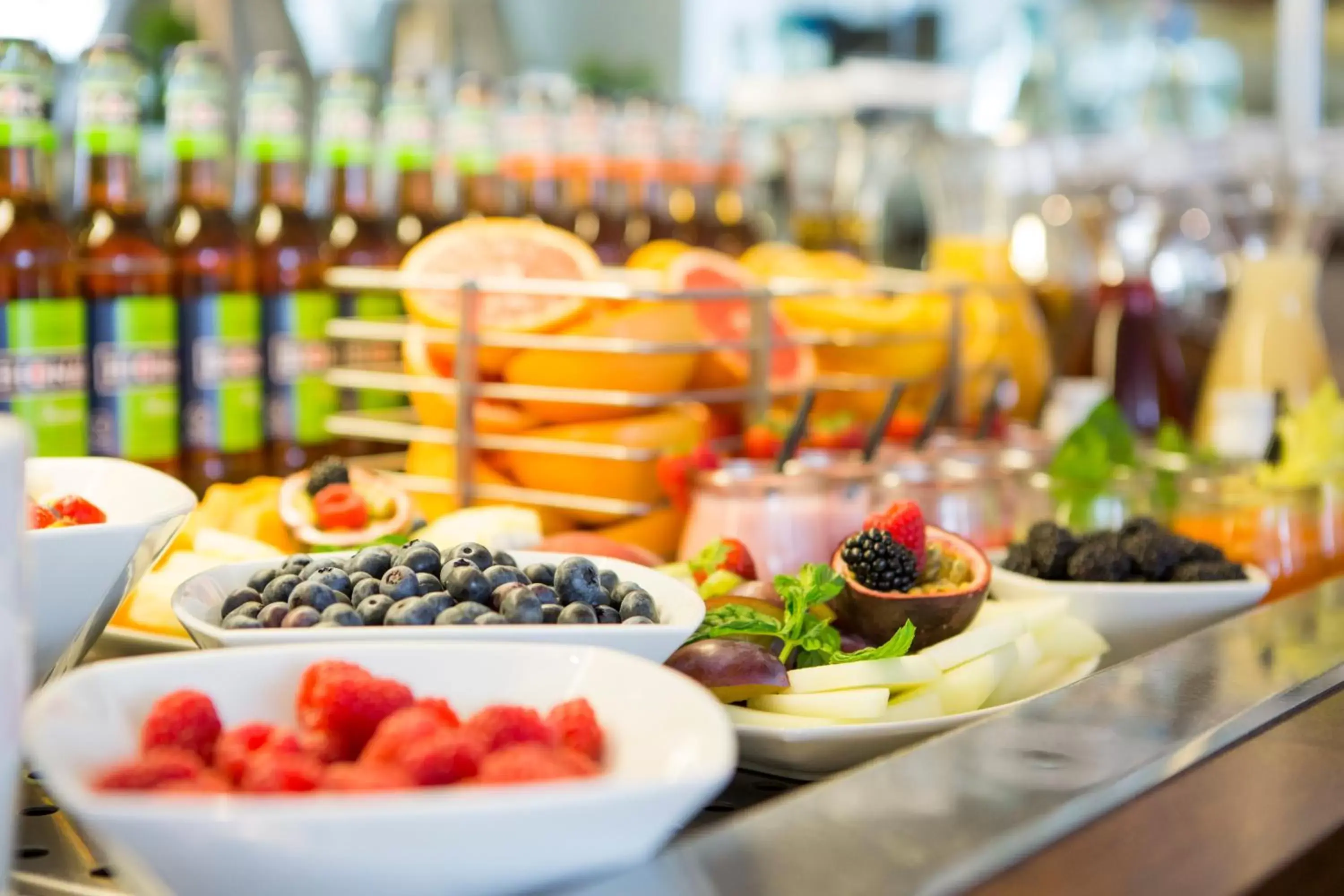 Buffet breakfast in Auszeit Hotel Düsseldorf - das Frühstückshotel - Partner of SORAT Hotels