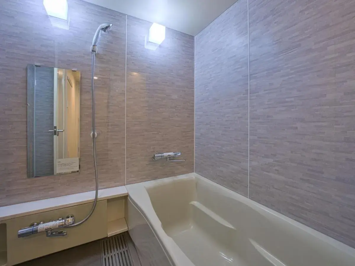 Bathroom in Hotel Villa Fontaine Tokyo-Otemachi