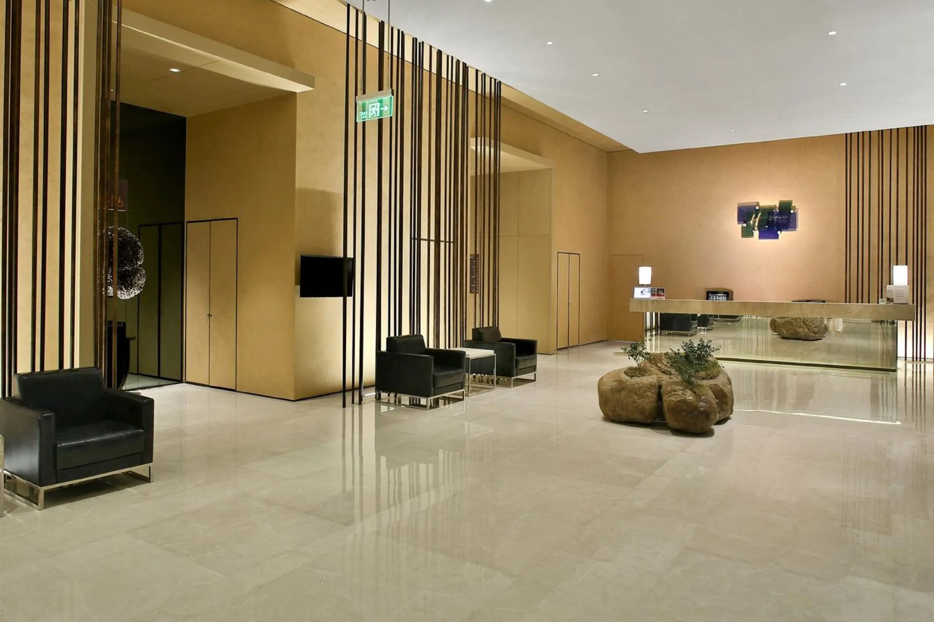 Property building, Seating Area in Holiday Inn Express Chengdu Wenjiang Hotspring, an IHG Hotel