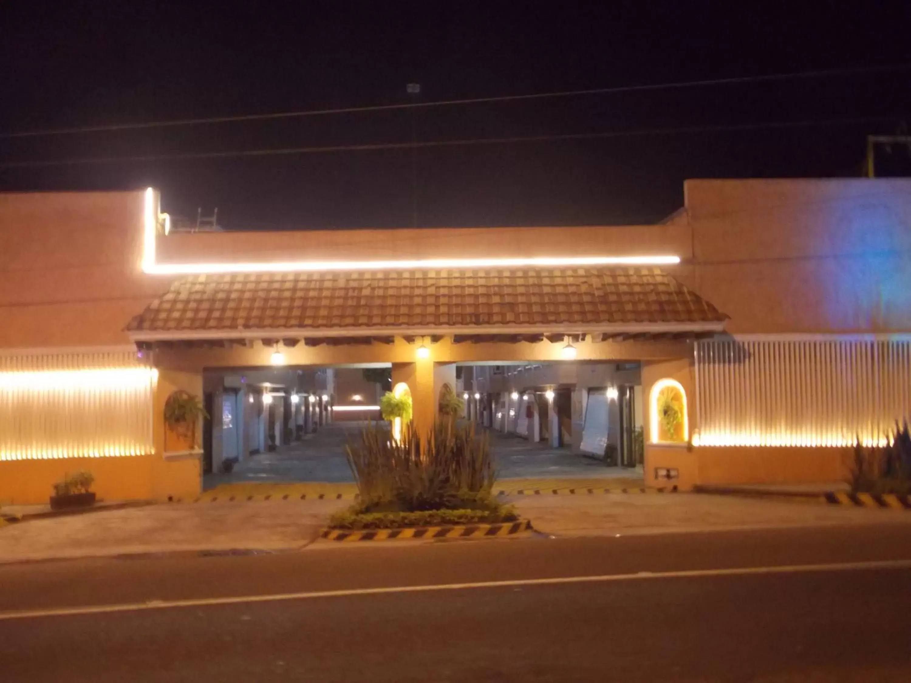 Facade/entrance in Hotel Express Alejandría