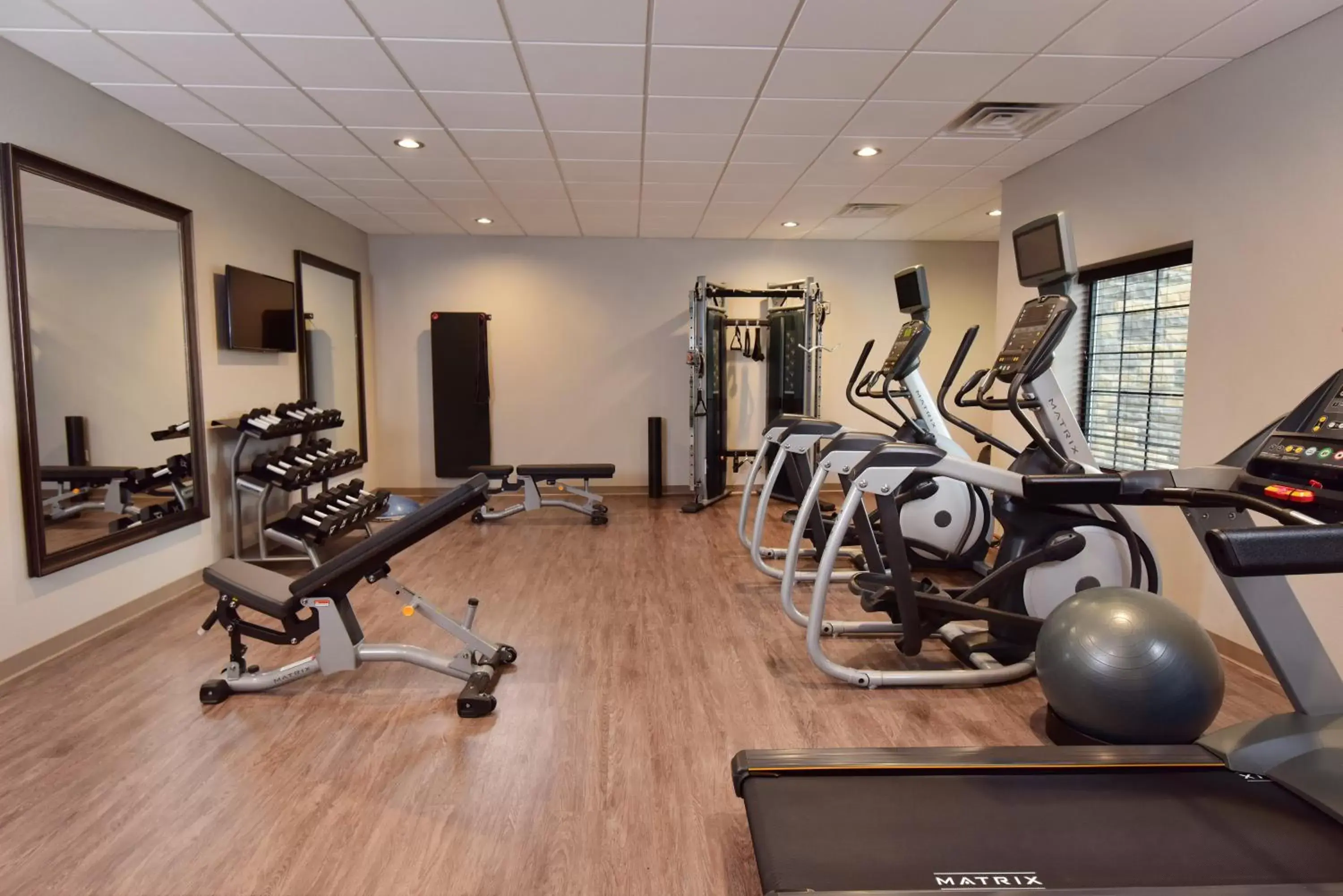 Fitness centre/facilities in Staybridge Suites - Wisconsin Dells - Lake Delton by IHG Fitness centre/facilities in Staybridge Suites - Wisconsin Dells - Lake Delton by IHG