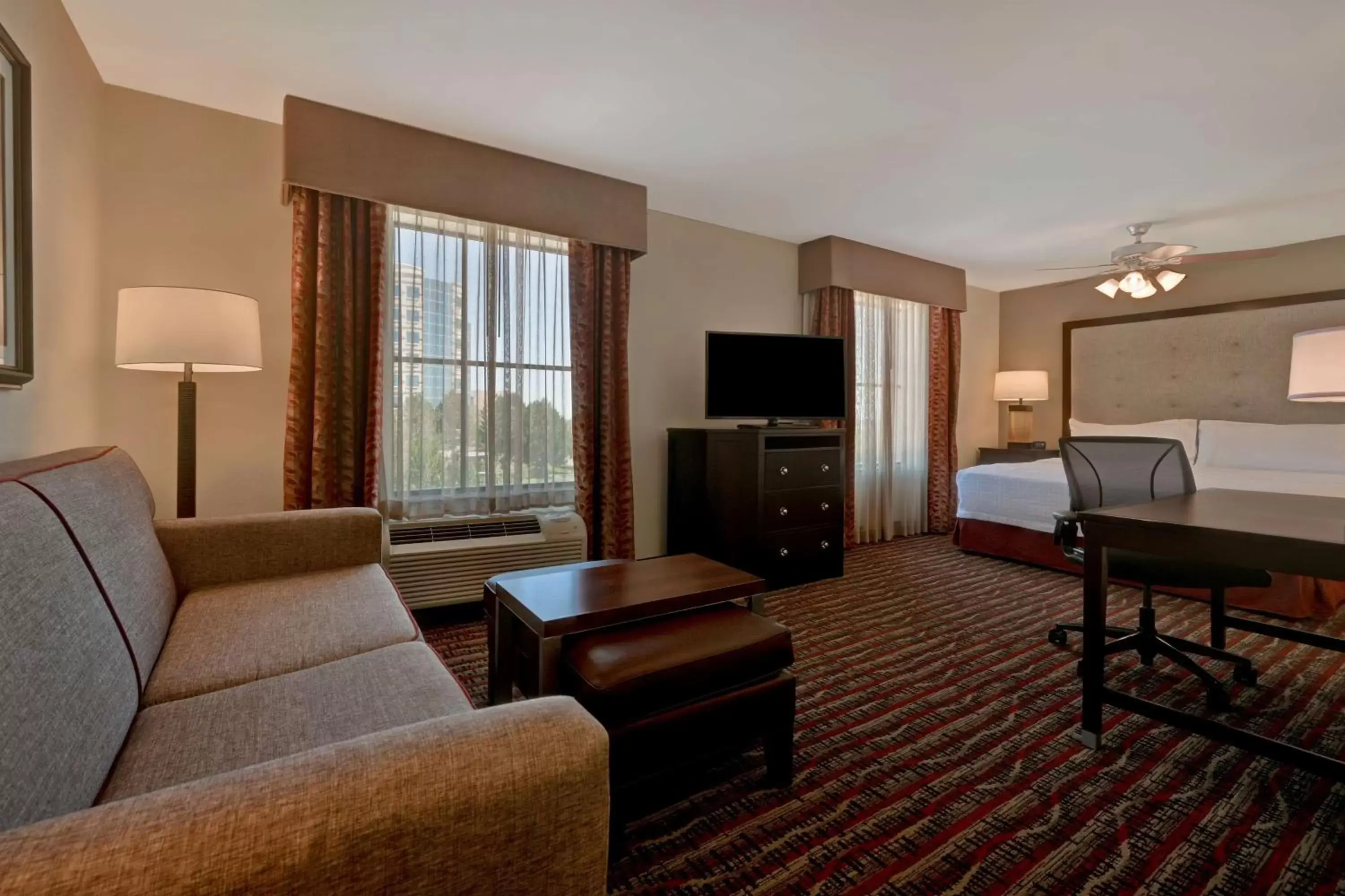 Living room, Seating Area in Homewood Suites by Hilton Denver Tech Center