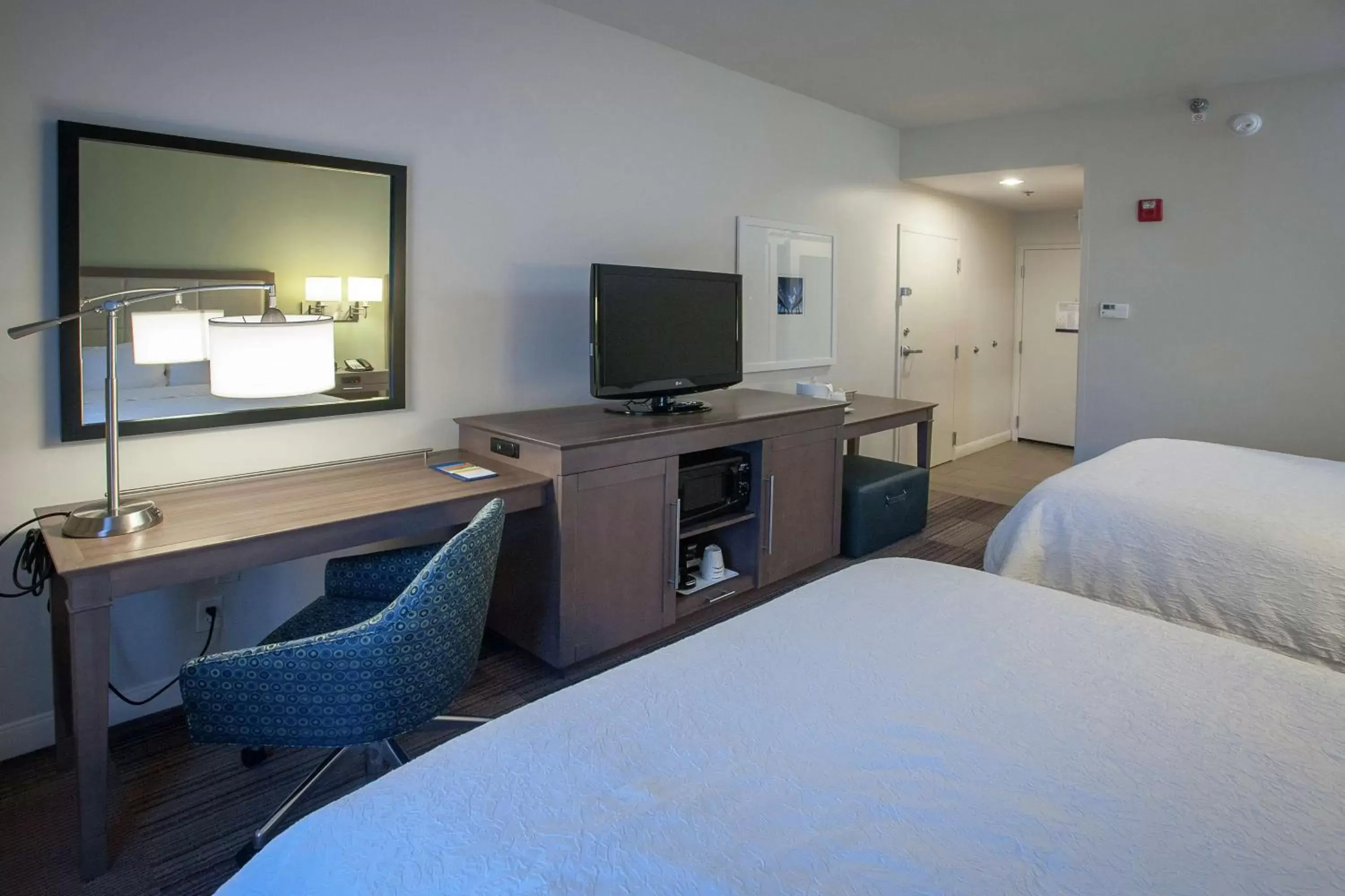 Bed in Hampton Inn & Suites New Orleans/Elmwood