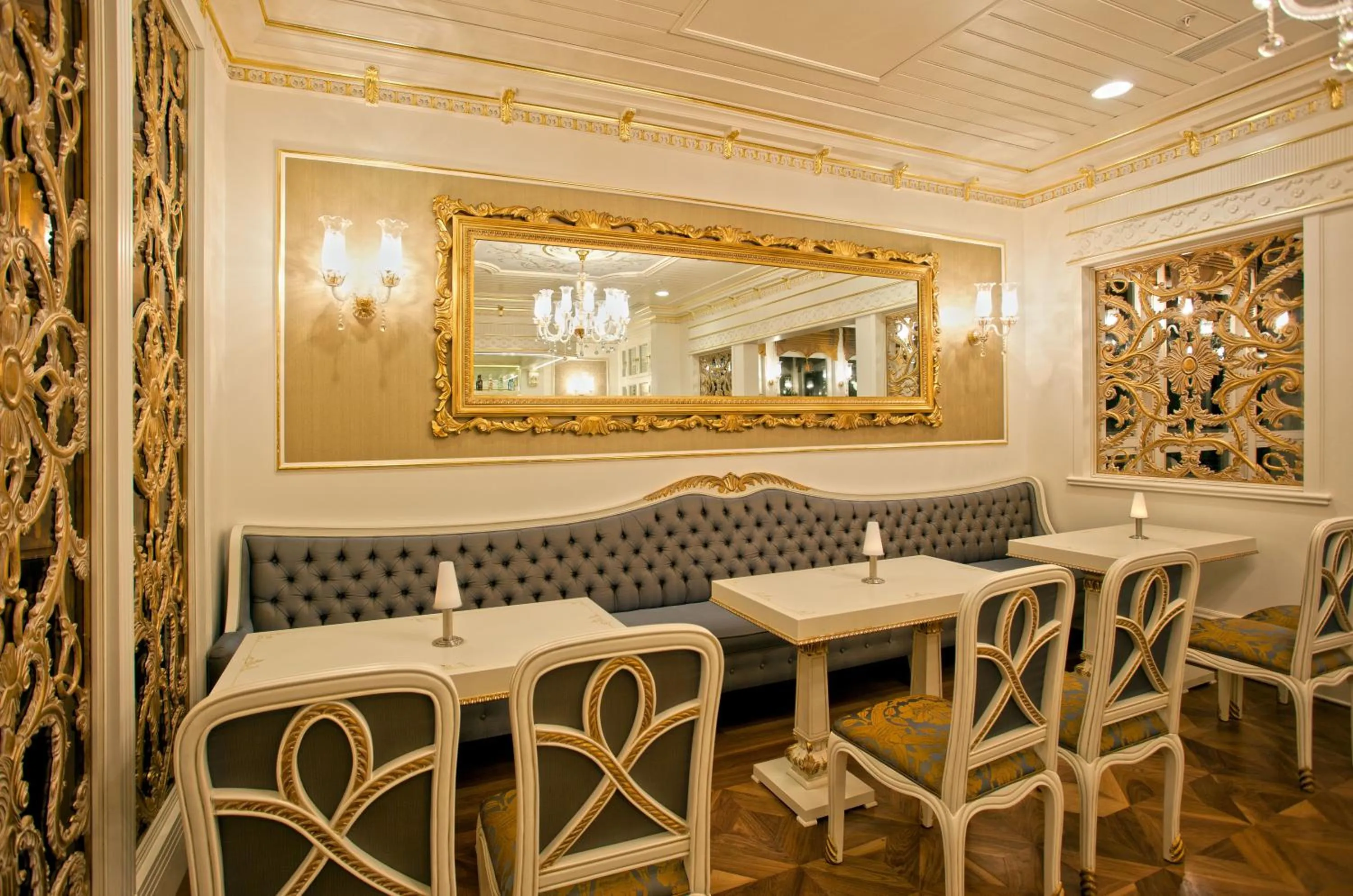 Lounge or bar in Limak Yalova Thermal Boutique Hotel