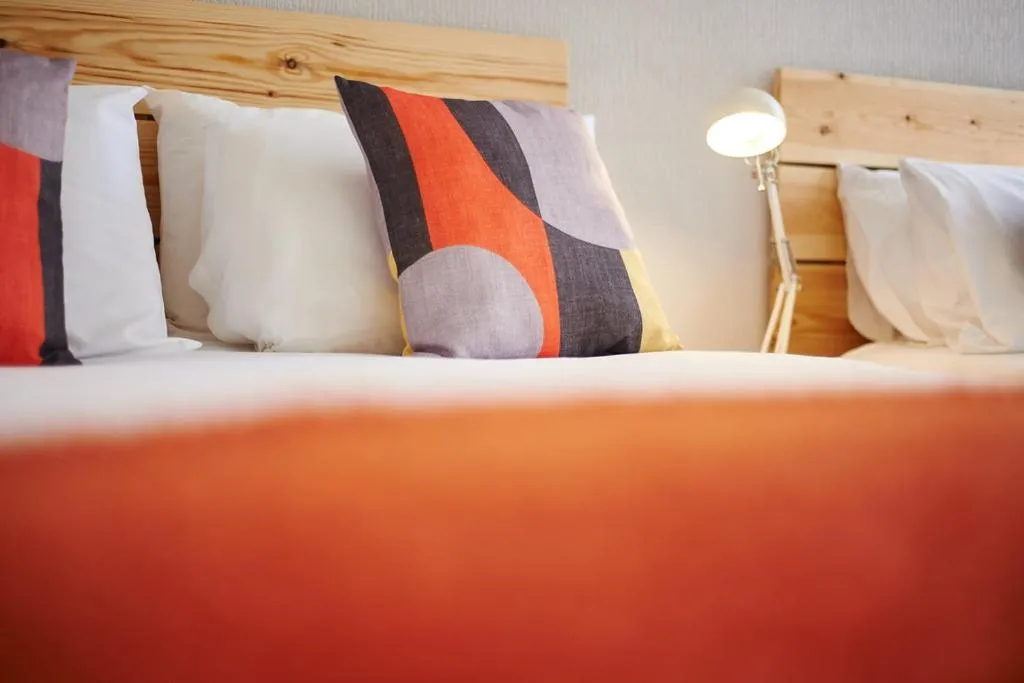 Bed in Kenilworth Hotel