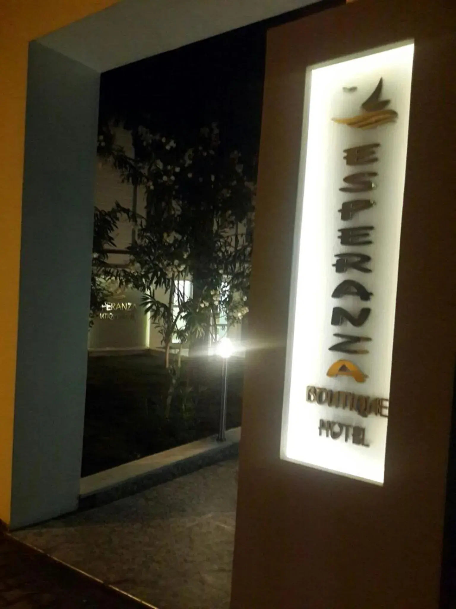 Facade/entrance in Esperanza Boutique Hotel