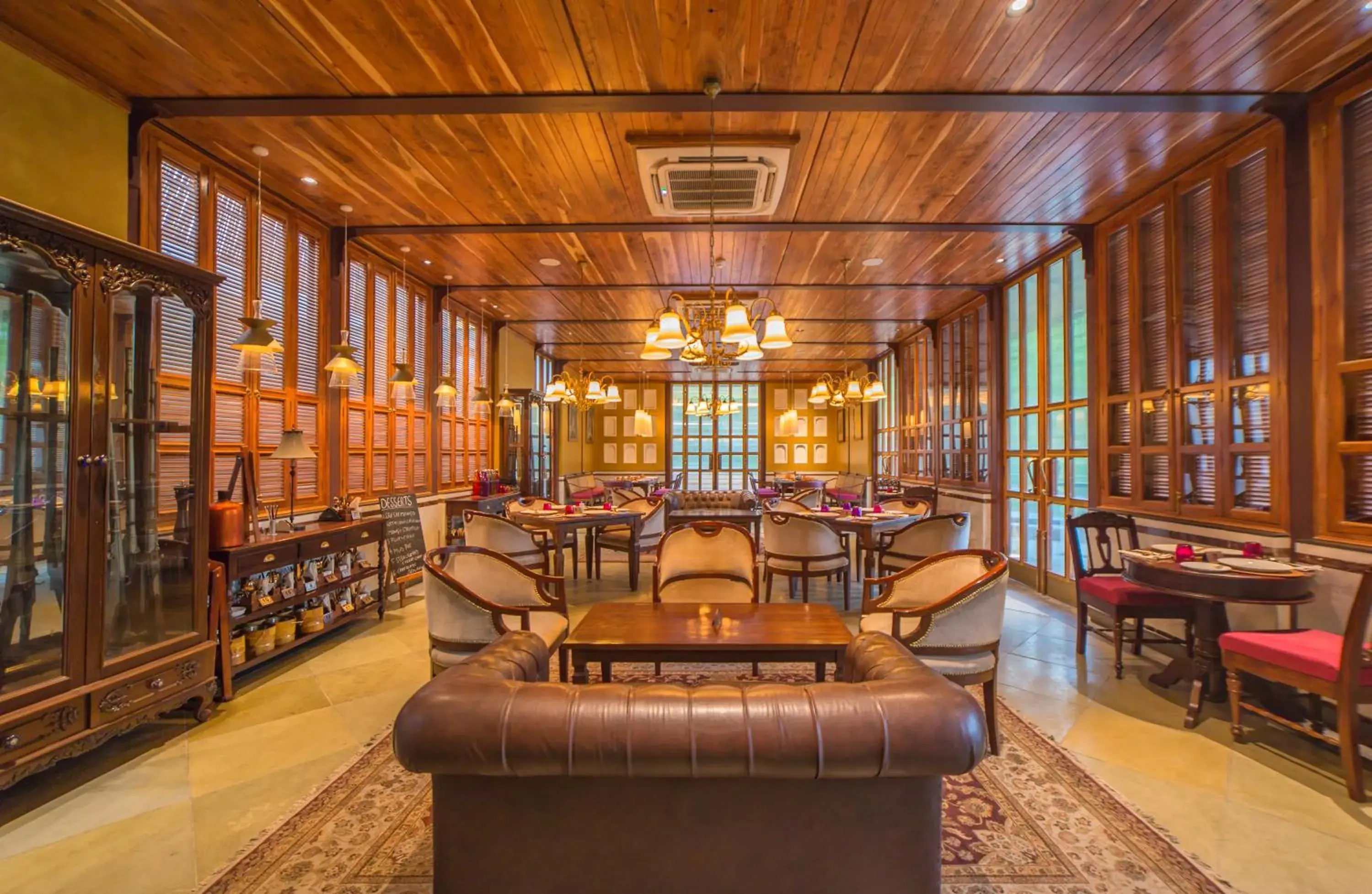 Restaurant/places to eat in Hotel Narain Niwas Palace Restaurant/places to eat in Hotel Narain Niwas Palace