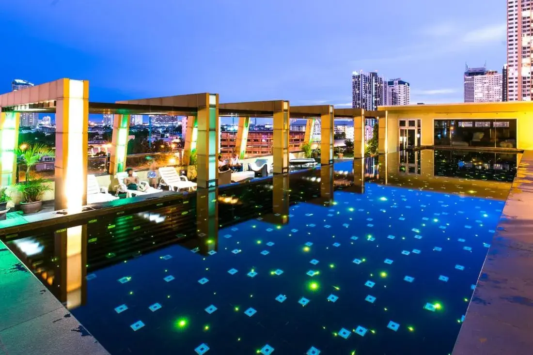 Swimming Pool in Bella B All Suite Bangkok