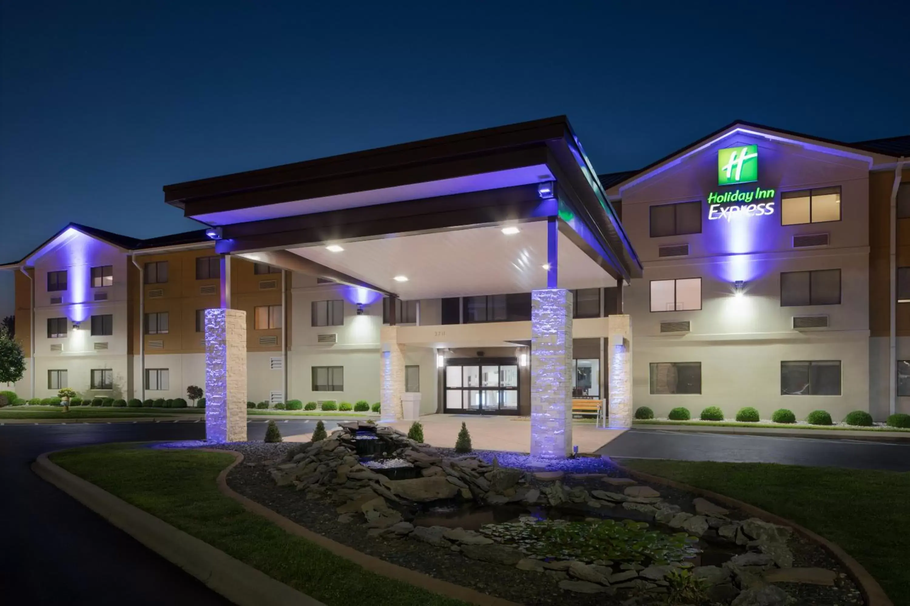 Property Building in Holiday Inn Express Louisville Northeast, an IHG Hotel