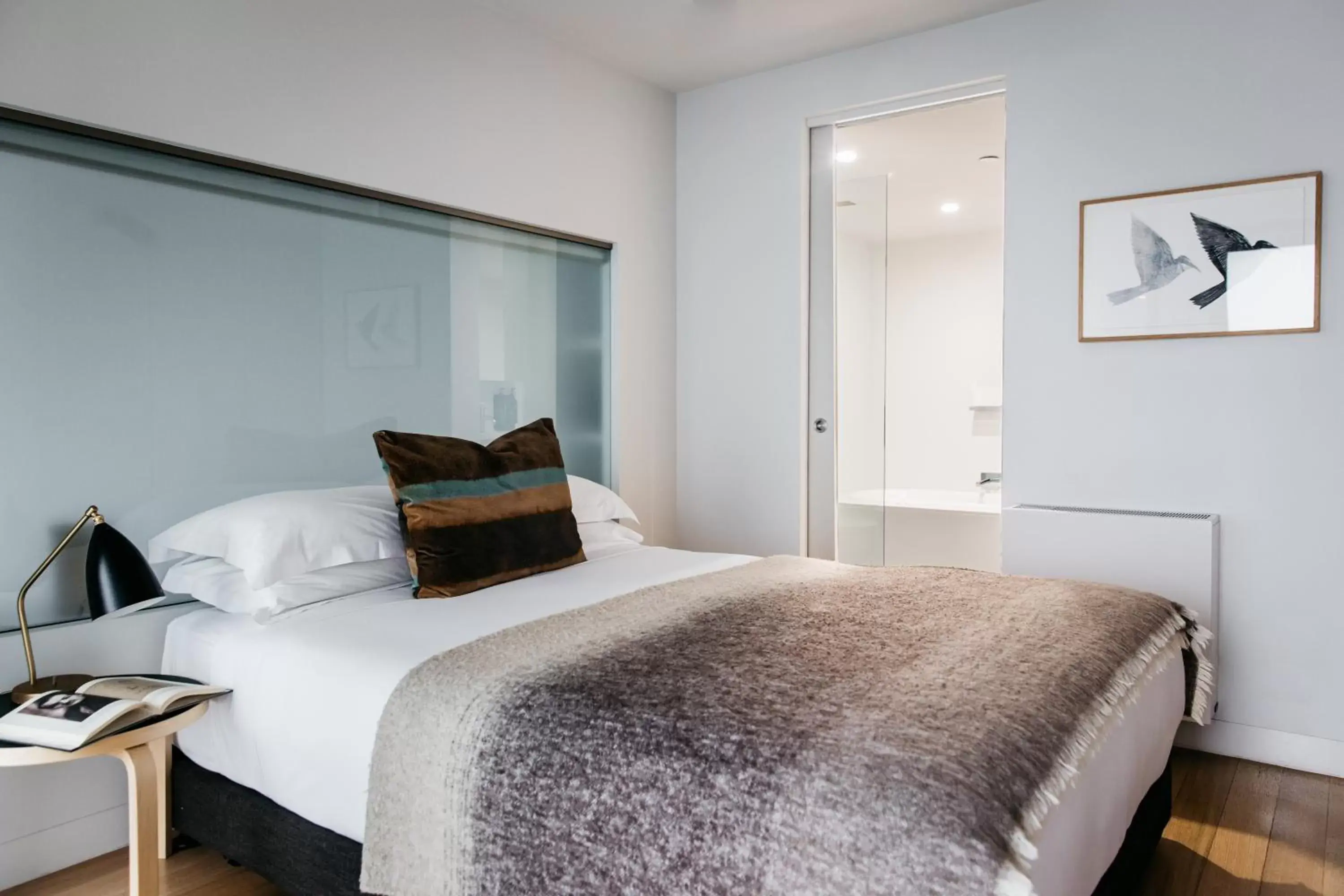 Bed in Nishi Apartments Eco Living by Ovolo Bed in Nishi Apartments Eco Living by Ovolo