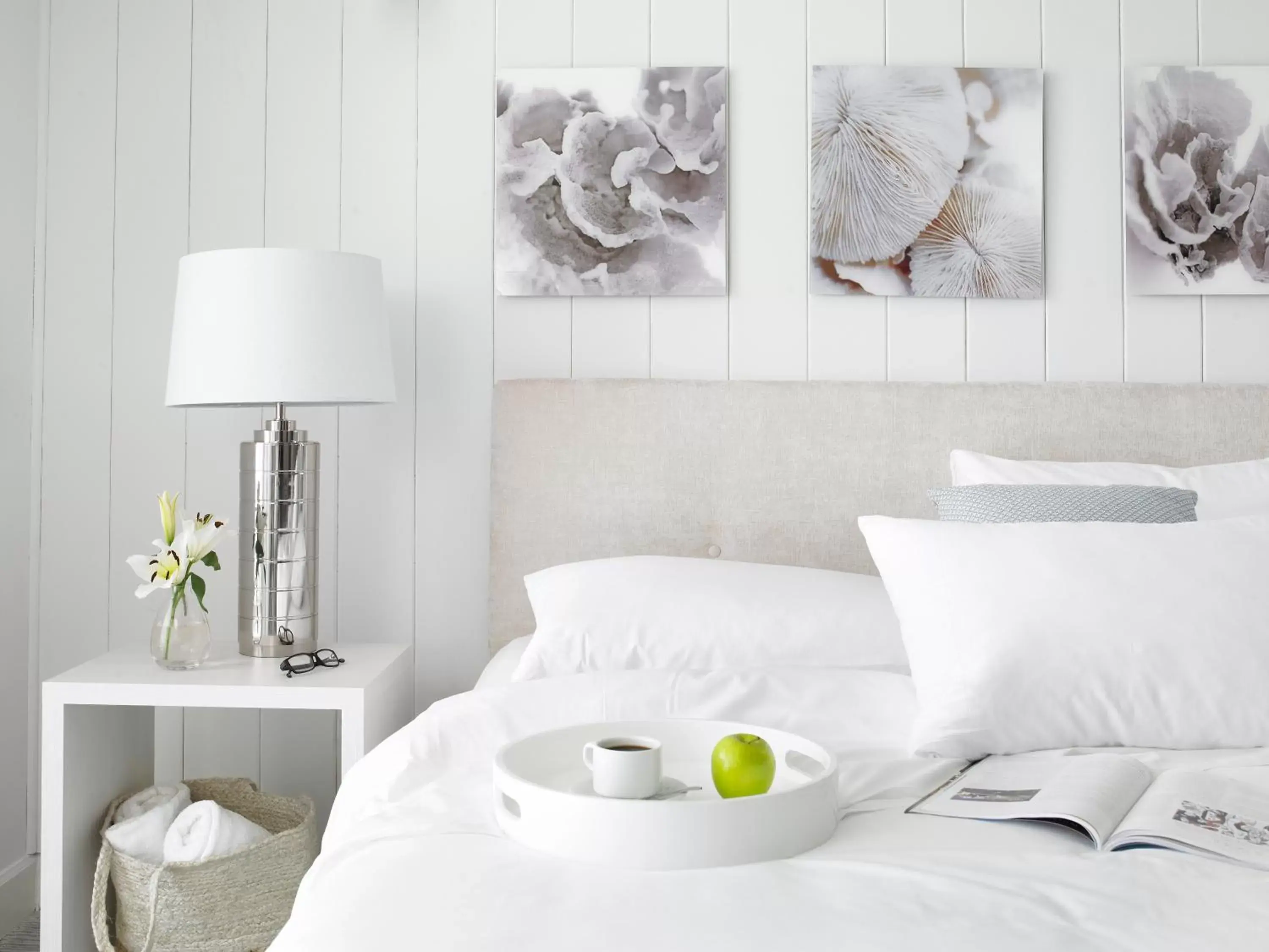 ADA Accessible - Queen Bay Front Suite in Grand Beach Hotel ADA Accessible - Queen Bay Front Suite in Grand Beach Hotel