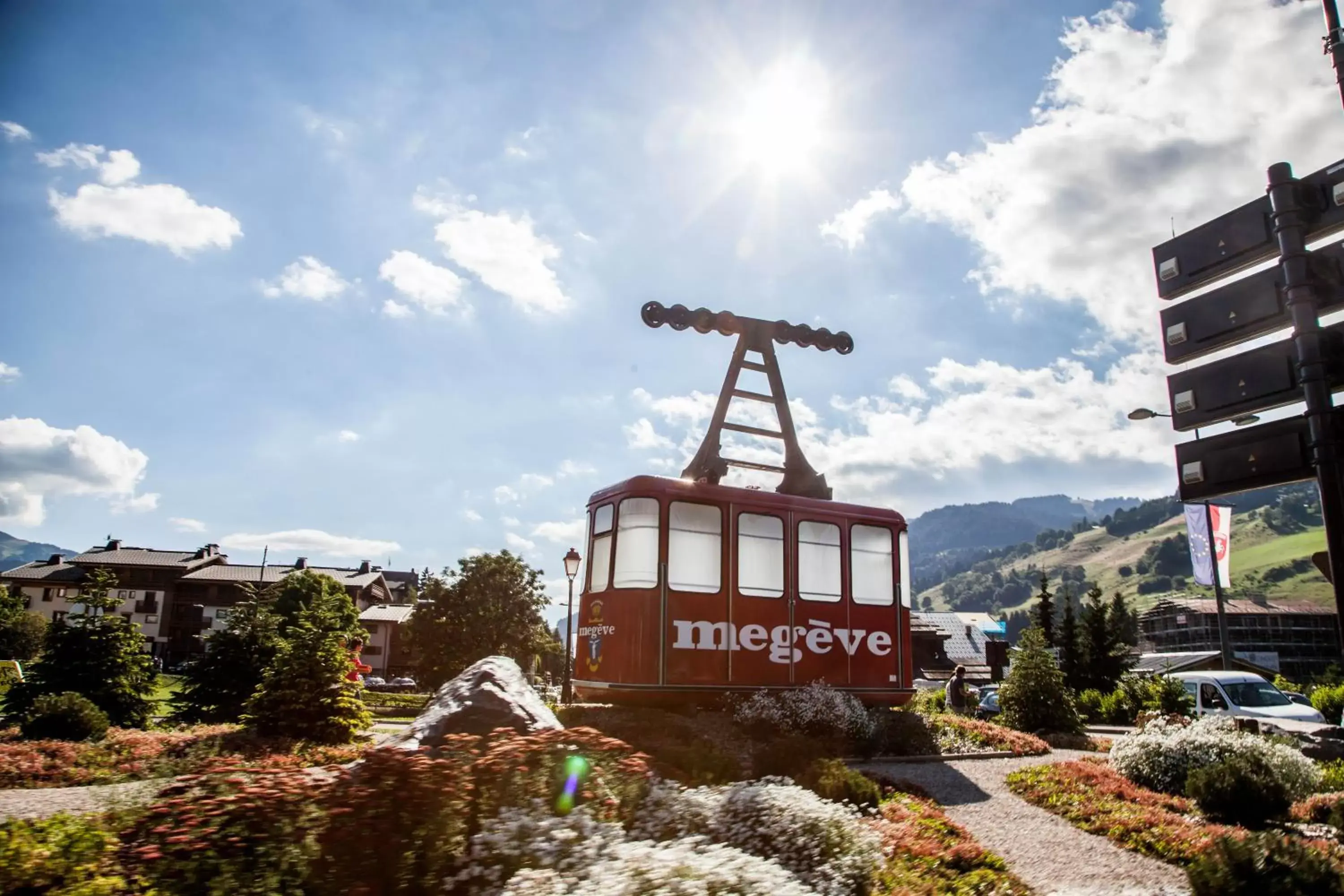 Activities, Property Building in Mamie Megève