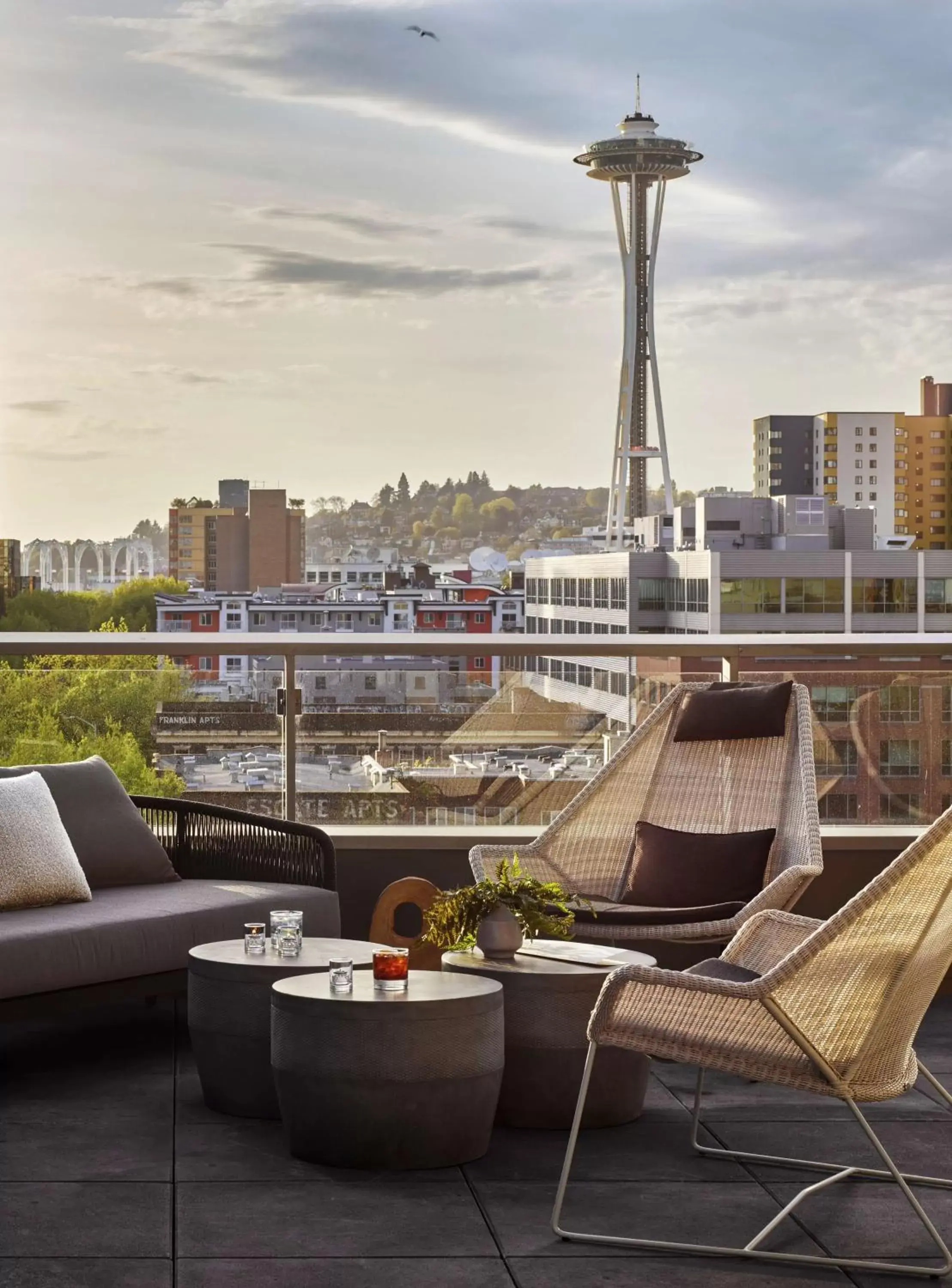 Dining area in The Sound Hotel Seattle Belltown, Tapestry Collection