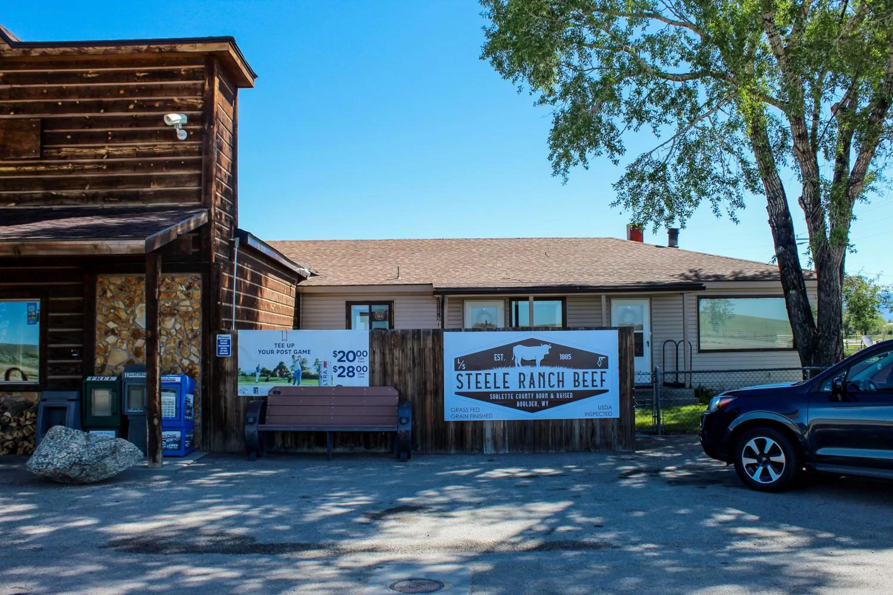 Property Building in Boulder Inn
