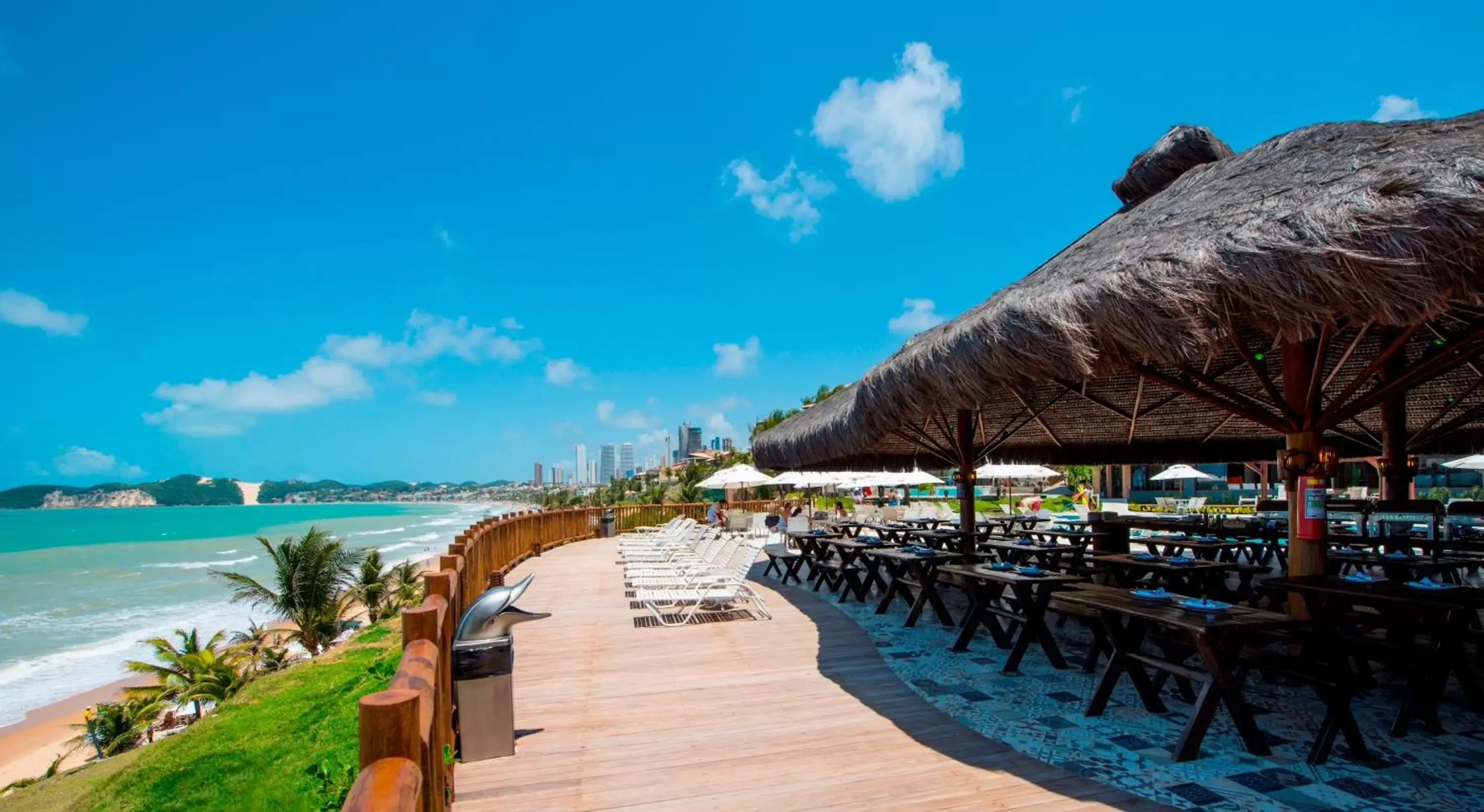 Lounge or bar in Rifoles Praia Hotel e Resort Lounge or bar in Rifoles Praia Hotel e Resort