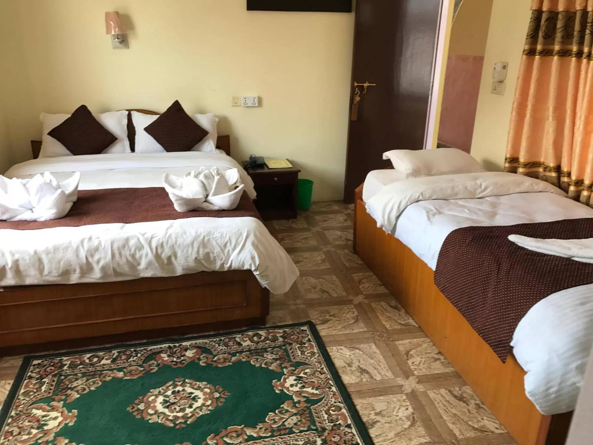 bunk bed, Bed in Hotel Himalayan Inn