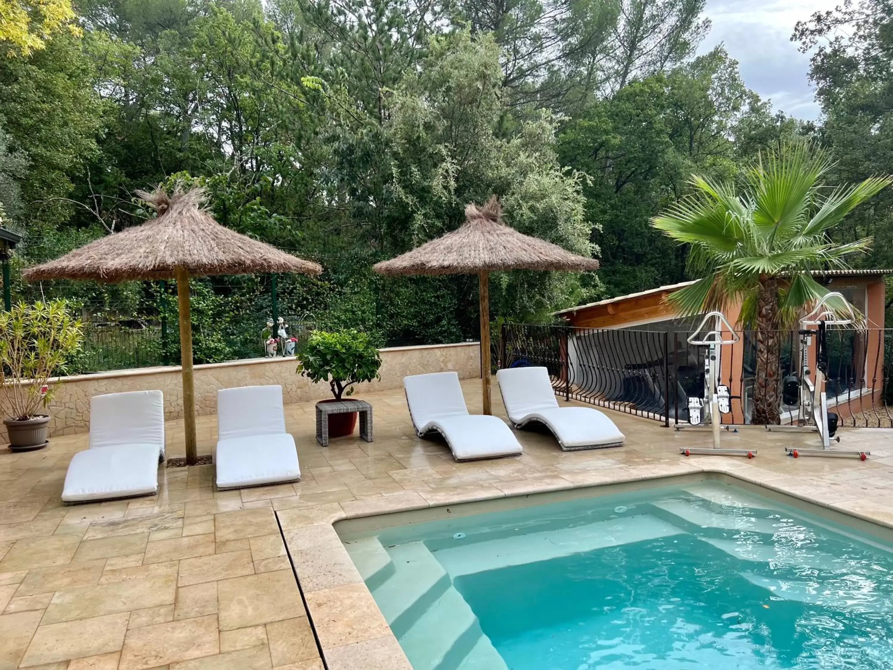 Swimming Pool in La Casa dei Sogni