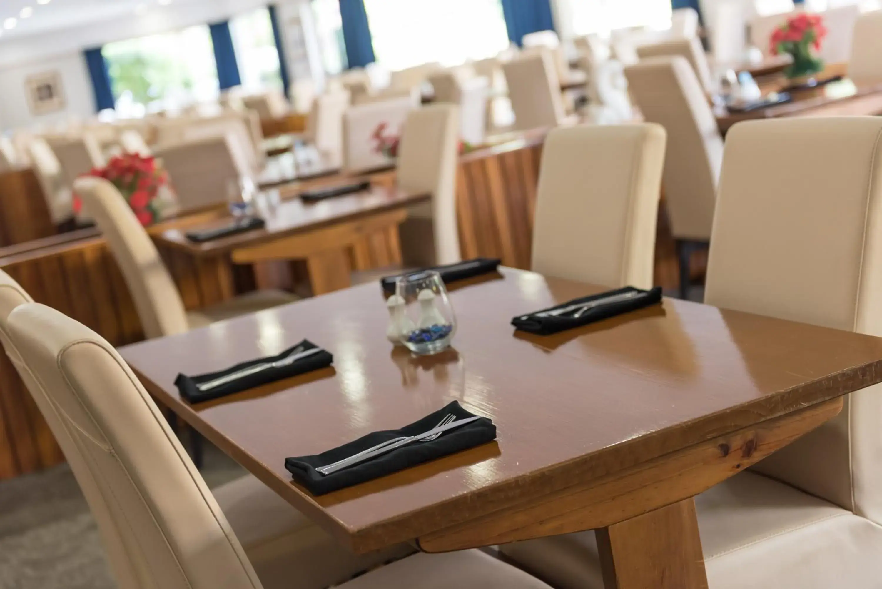 Restaurant/places to eat in Distinction Hamilton Hotel & Conference Centre Restaurant/places to eat in Distinction Hamilton Hotel & Conference Centre