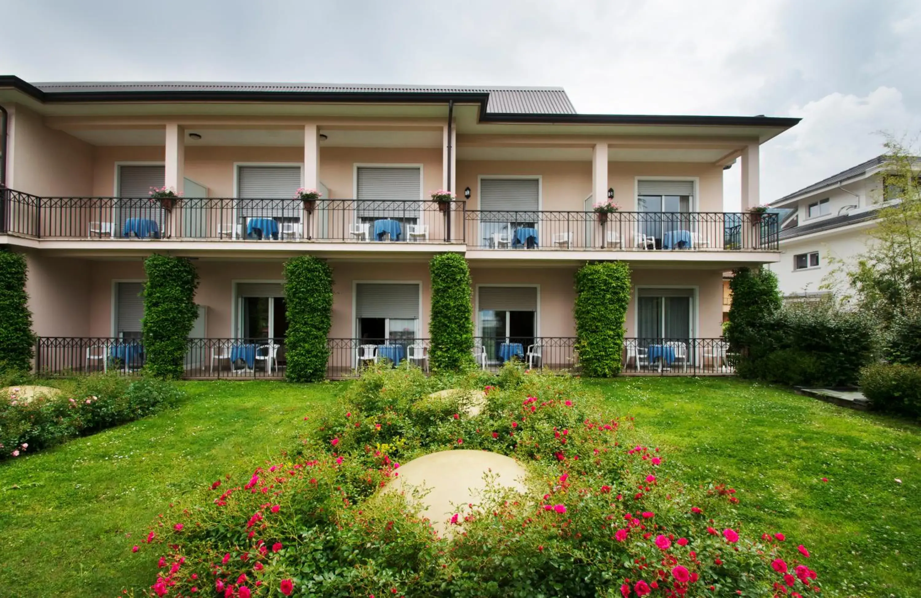 Facade/entrance, Garden in Hotel Lido La Perla Nera