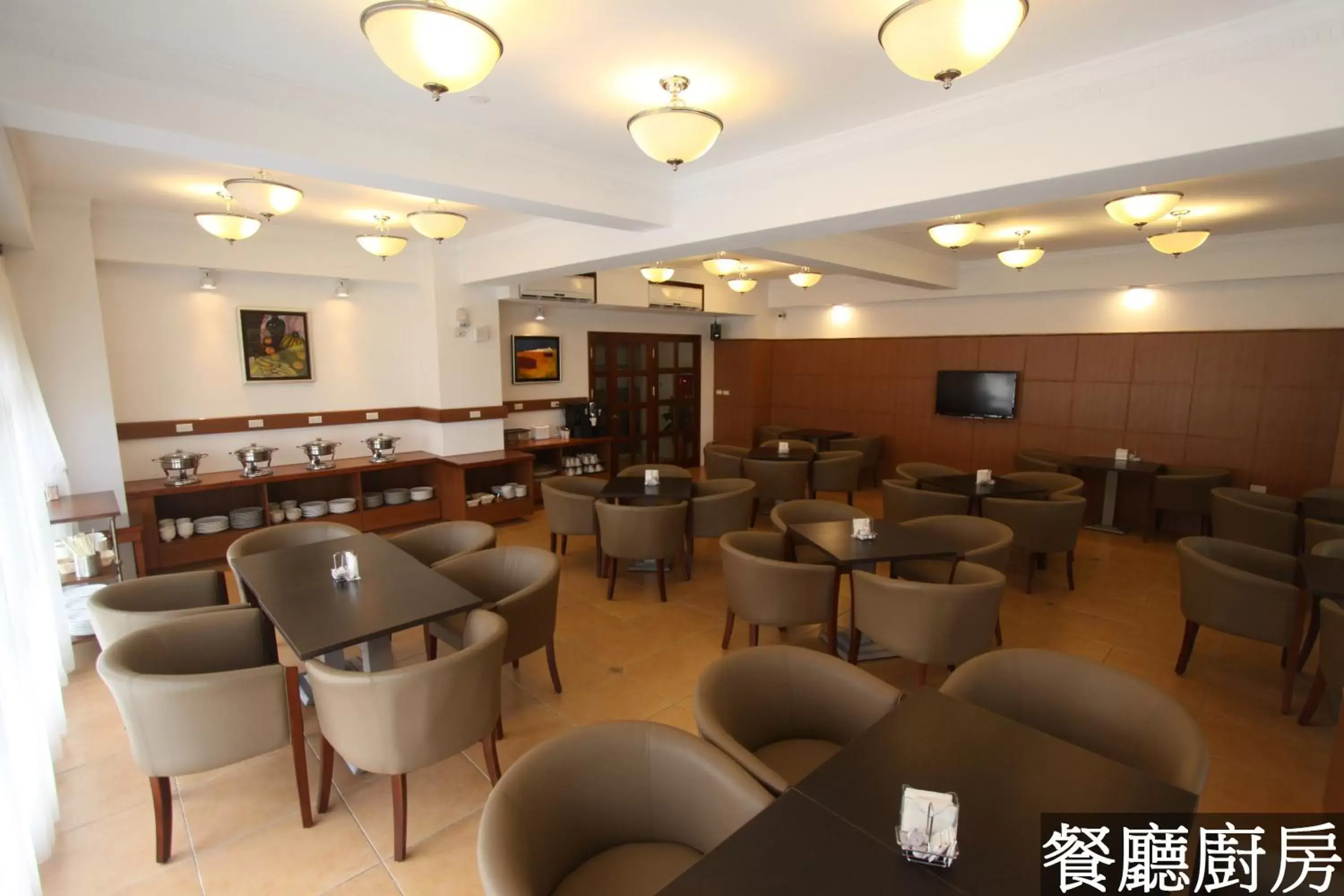 Restaurant/places to eat, Lounge/Bar in Hotel Lohas