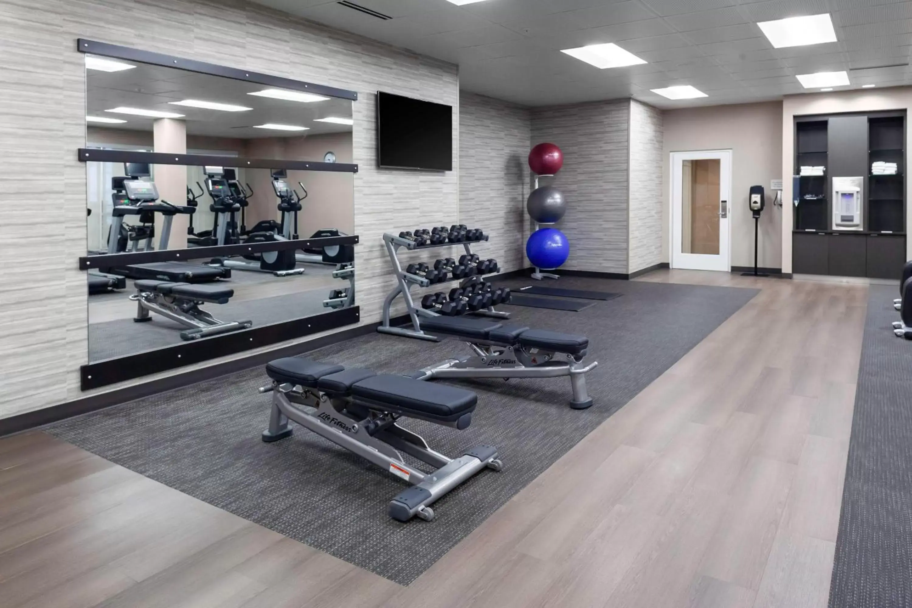 Fitness centre/facilities, Fitness Center/Facilities in Courtyard by Marriott St. Louis West County