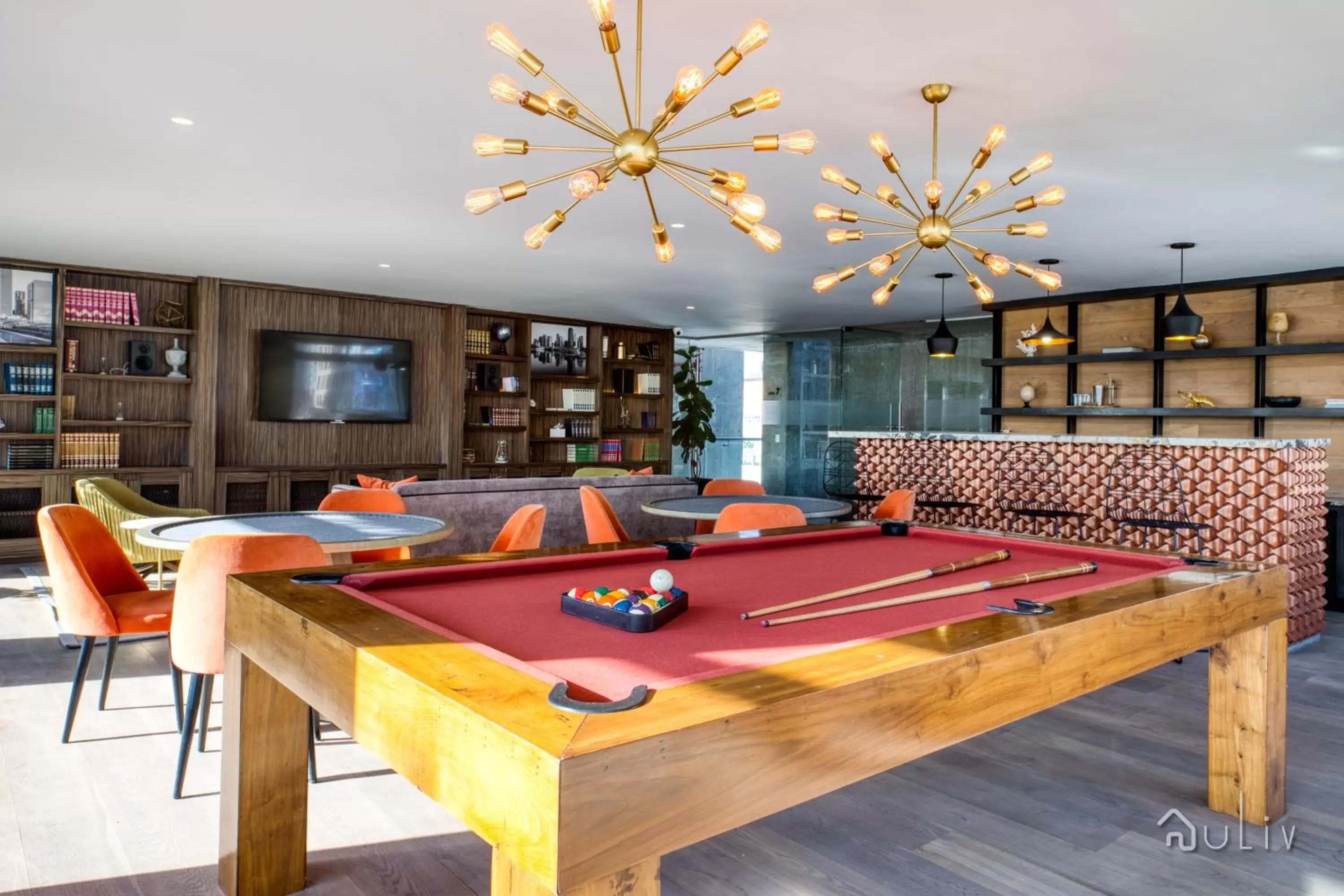 Lounge or bar, Billiards in ULIV Polanco