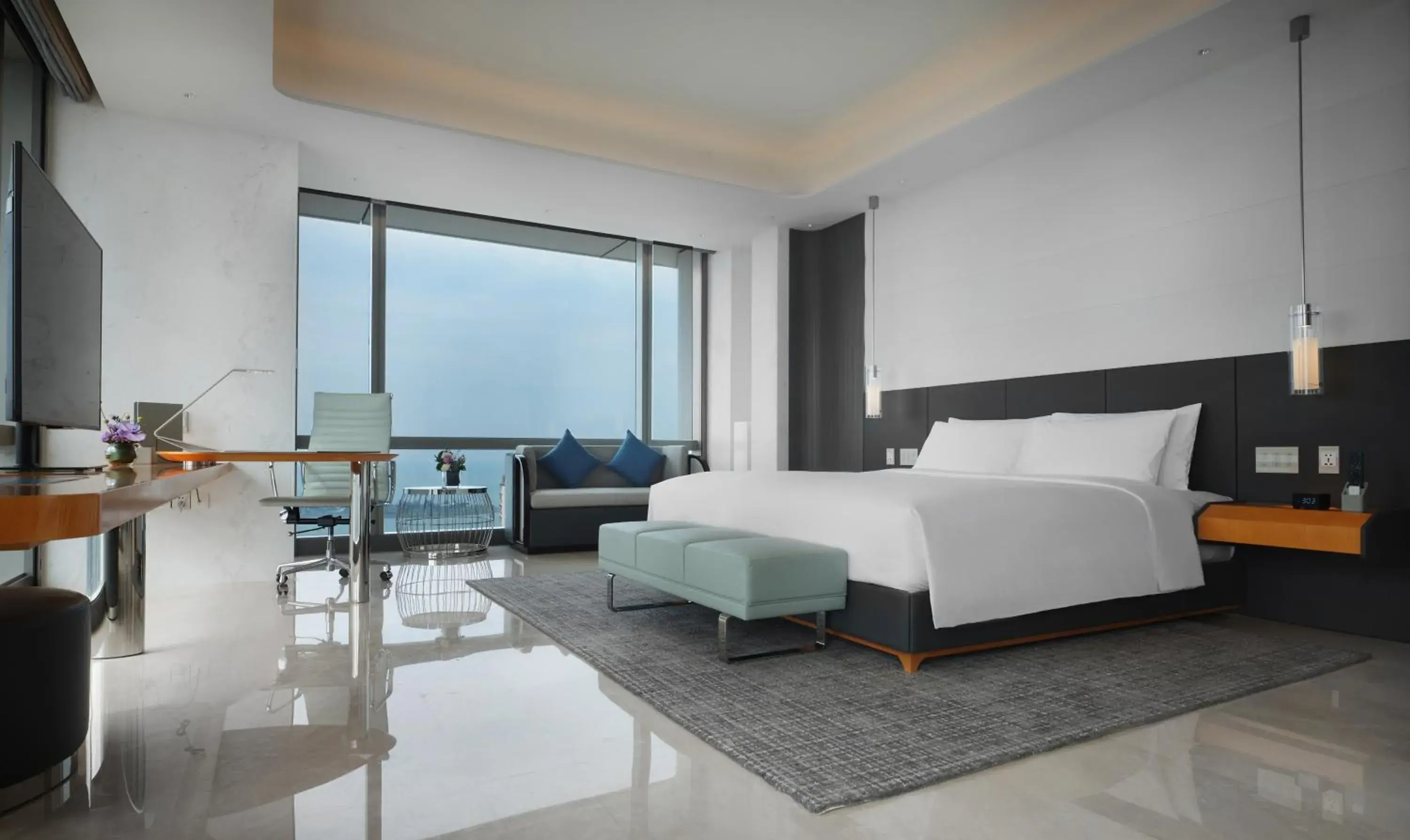 Bedroom in Sofitel Haikou