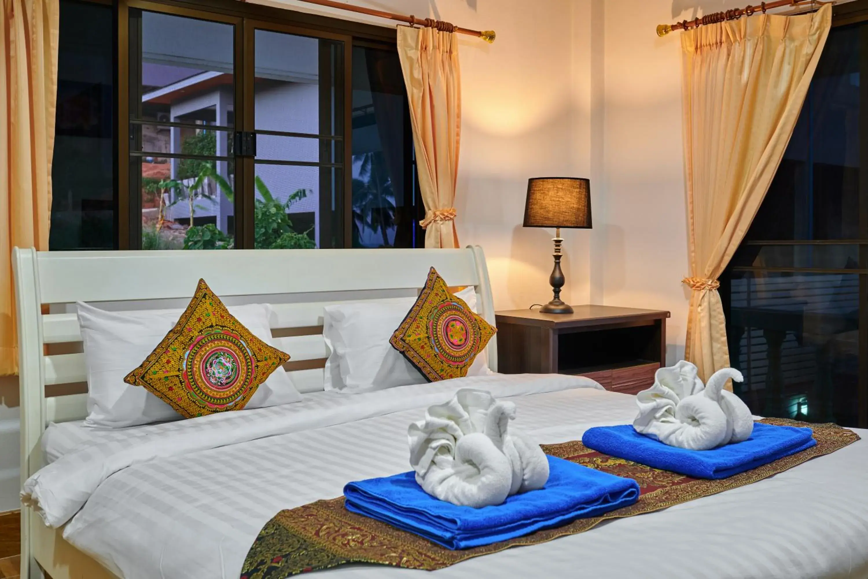 Decorative detail, Bed in Samui Reef View Resort