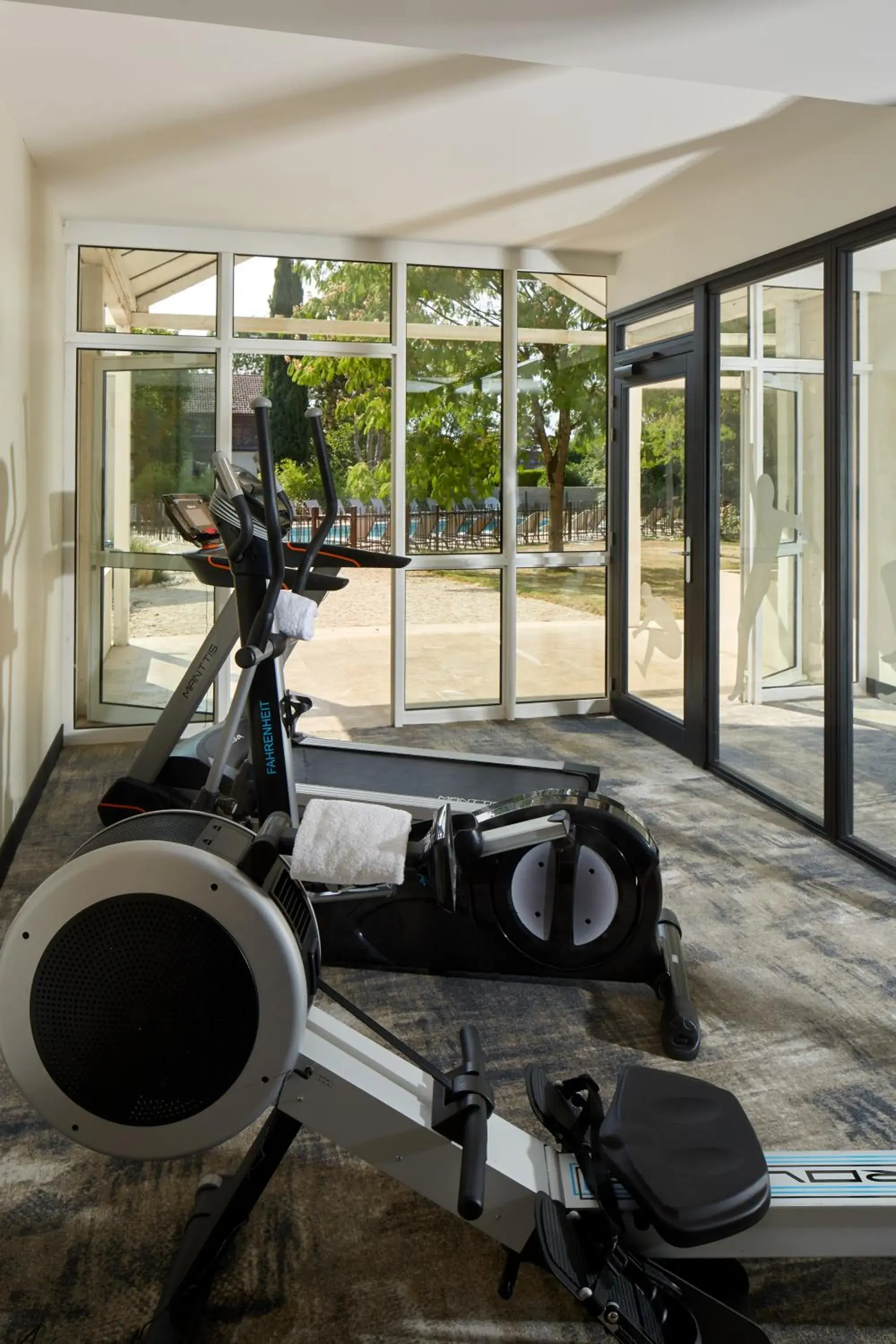 Fitness centre/facilities in Les Nomades Beaune