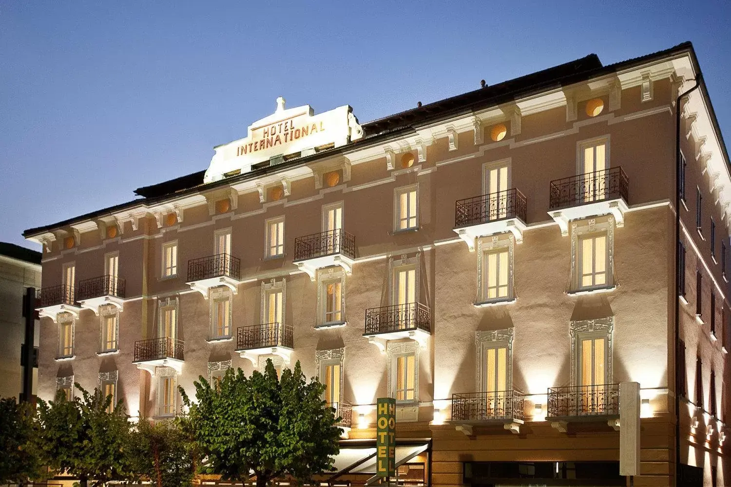 Facade/entrance, Property Building in Hotel Internazionale Bellinzona