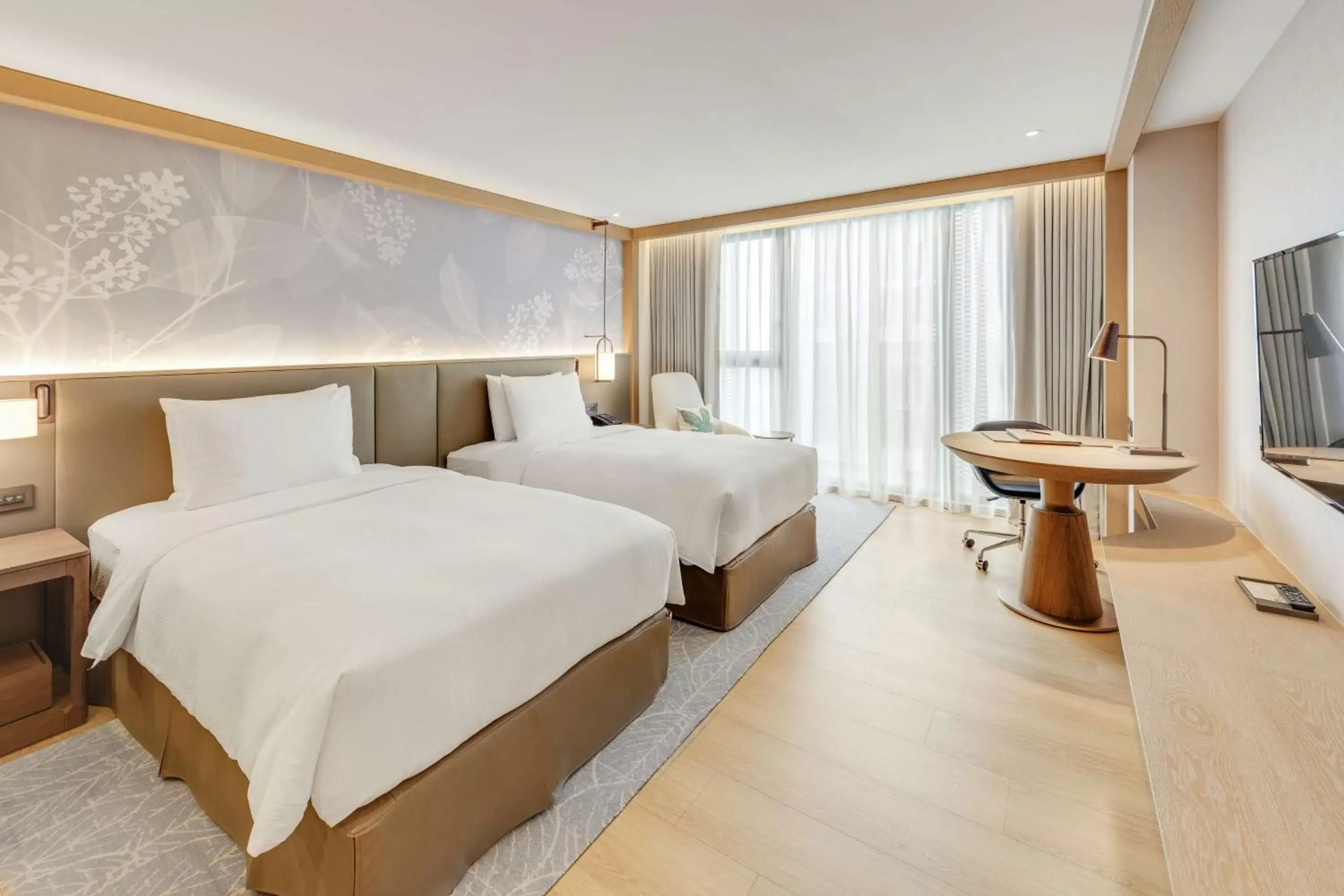 Bedroom, Bed in DoubleTree by Hilton Taipei Zhongshan