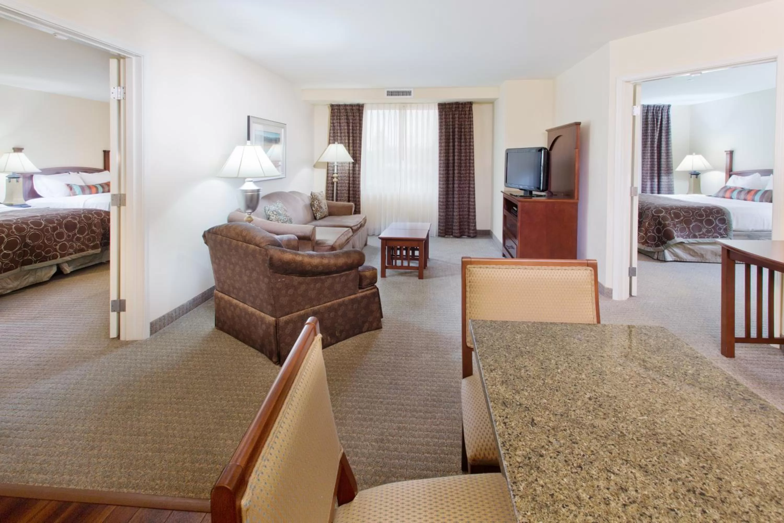 Photo of the whole room, Bed in Staybridge Suites Everett - Paine Field by IHG