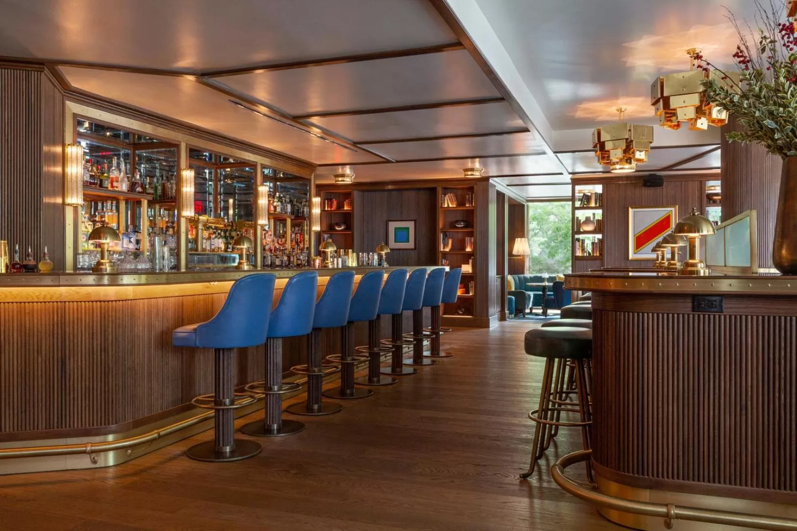 Lounge or bar in The Dupont Circle Hotel