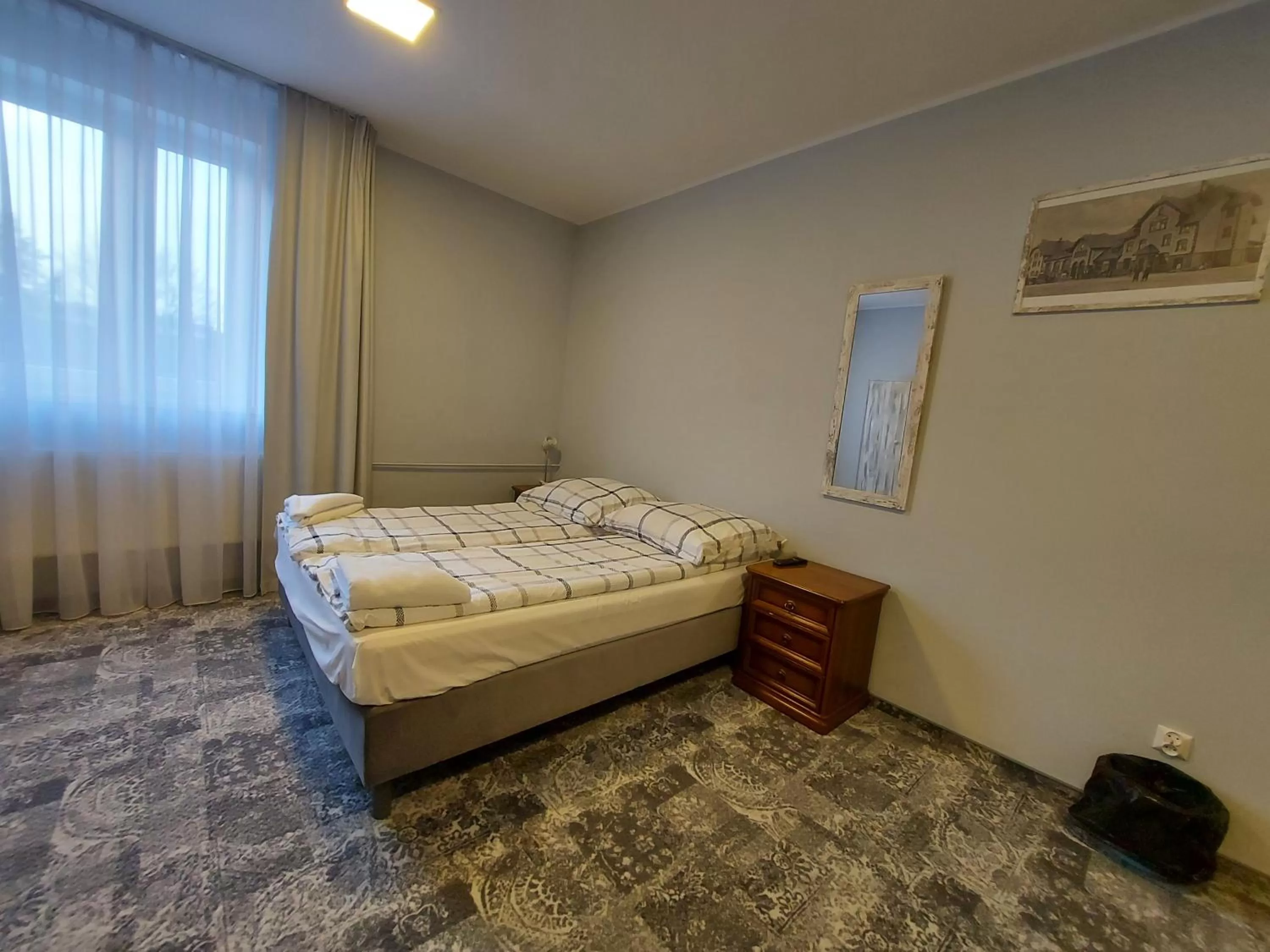 Photo of the whole room, Bed in Kamienica1924