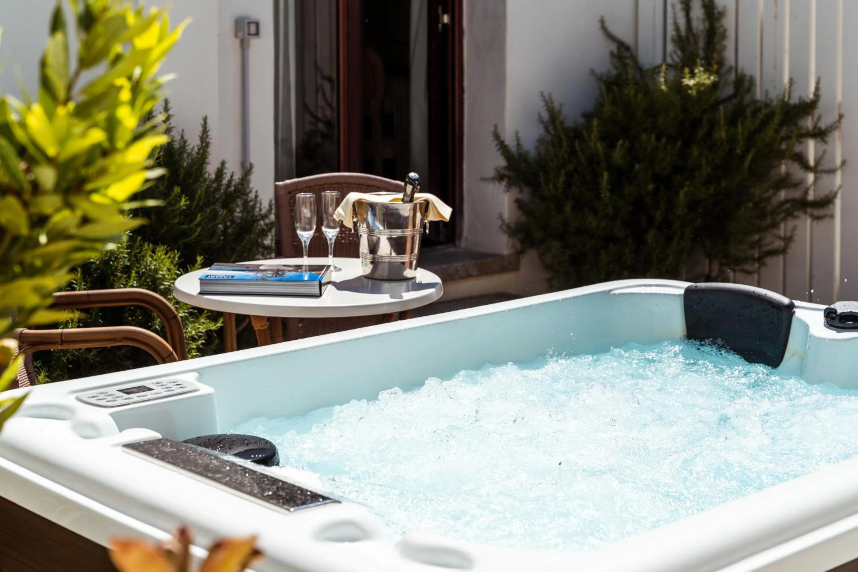 Hot Tub in Hotel dP Olbia - Sardinia
