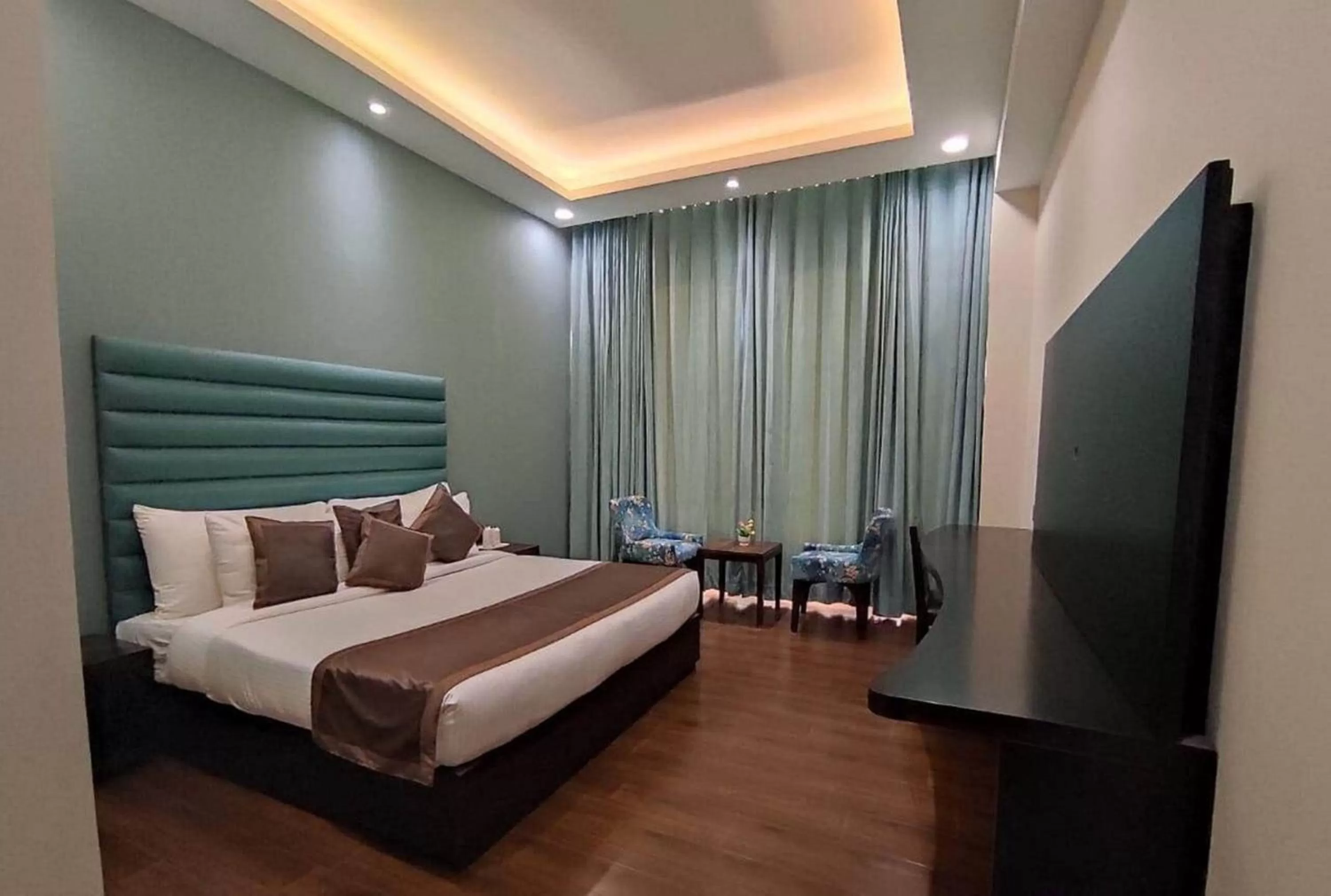 Bedroom, Bed in The Orchid Shimla