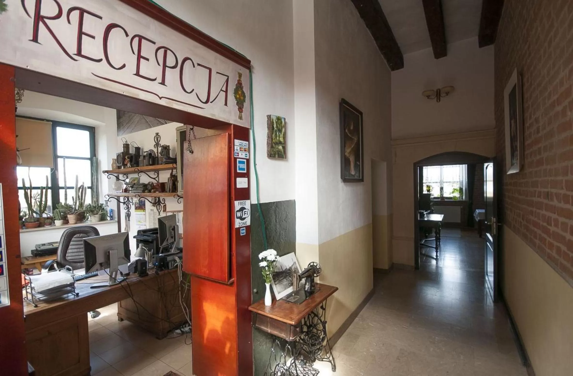 Lobby or reception in Hotel Restauracja Pod Parowozem