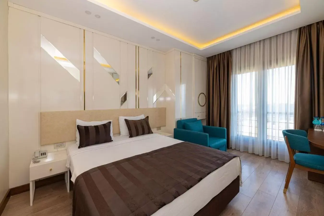 Bedroom, Bed in The Byzantium Suites Hotel & Spa