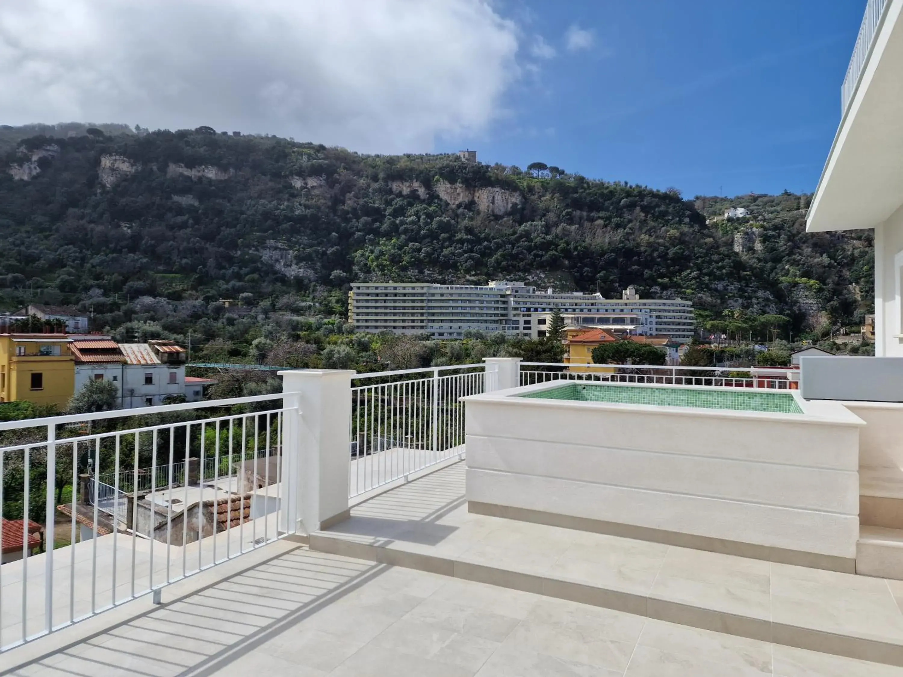 Open Air Bath, Balcony/Terrace in Hotel Leone